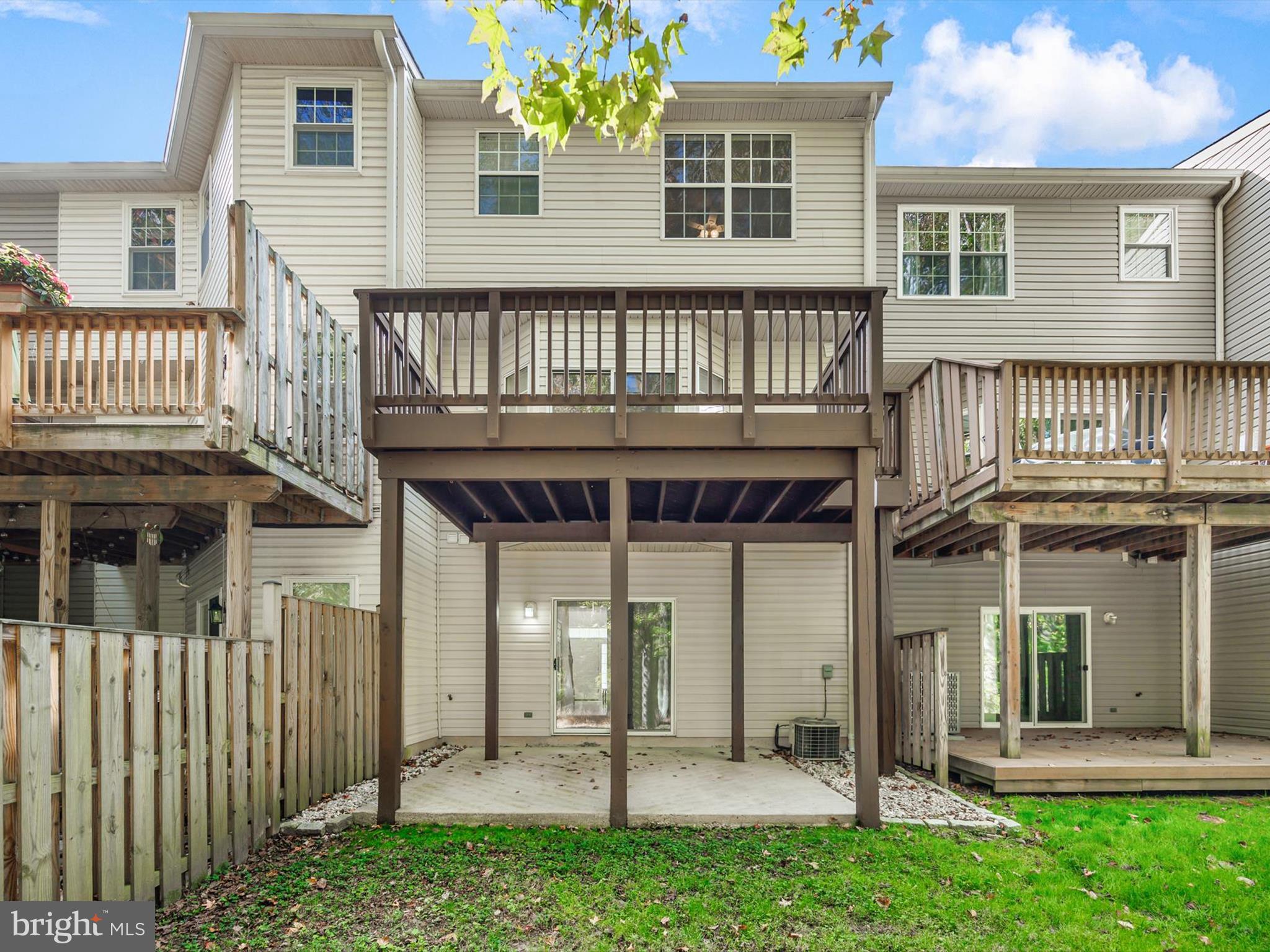 PINEY ORCHARD - Residential