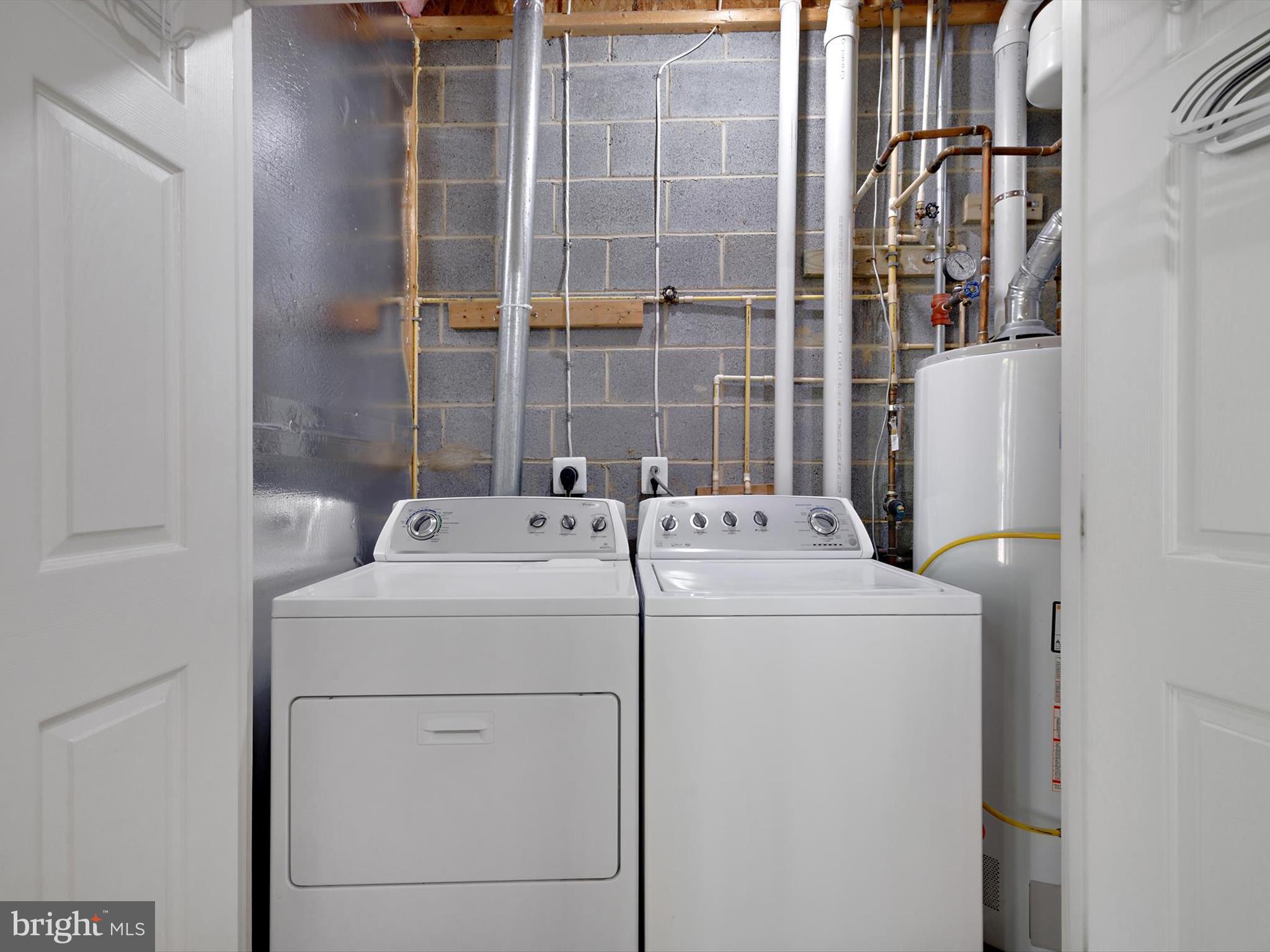 PINEY ORCHARD - Residential