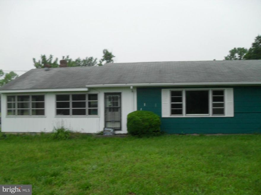 SPACIOUS RANCHER ON 5.76 ACRES !! SUN FILLED FAMILY ROOM WITH PELLET STOVE AND ALL GLASS ENCLOSED PORCH IN REAR. EAT-IN COUNTRY KITCHEN AND LIVING ROOM. SEPARATE LAUNDRY AREA. THREE BEDROOMS AND 1 BATH. PULL DOWN ATTIC FOR EXTRA STORAGE. NUMEROUS OUT BUILDINGS . AGENTS PLEASE VIEW DOC'S FOR DETAILS.