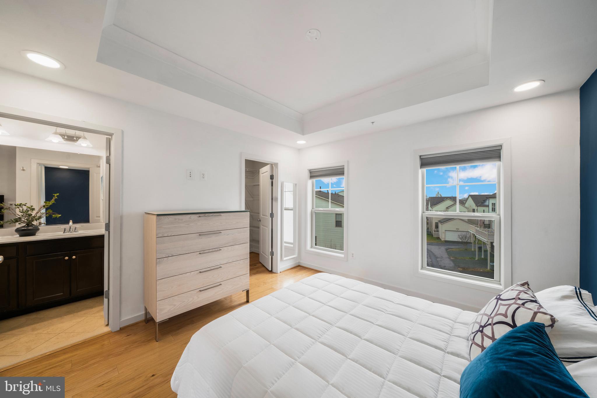 CABIN BRANCH - Residential