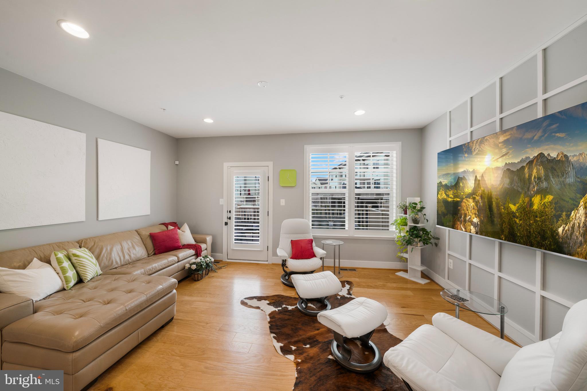 CABIN BRANCH - Residential