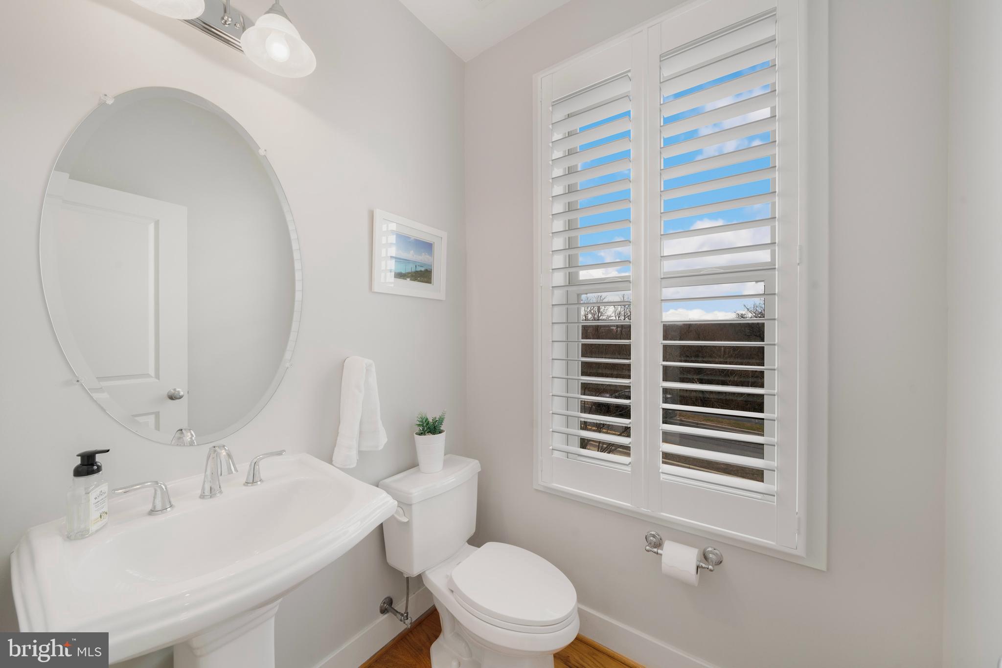 CABIN BRANCH - Residential