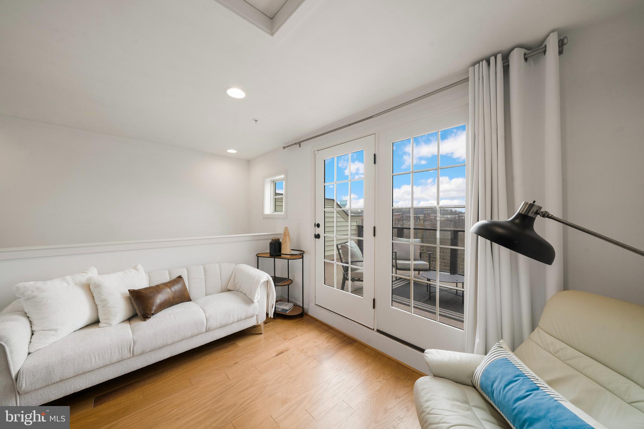 CABIN BRANCH - Residential