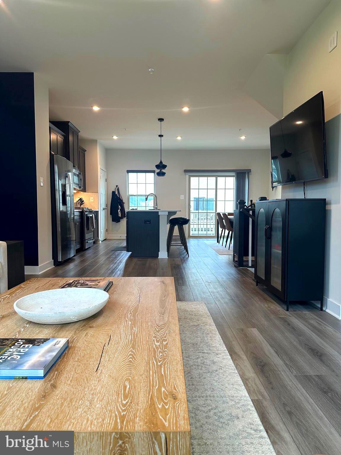 19824 PRESERVATION MEWS