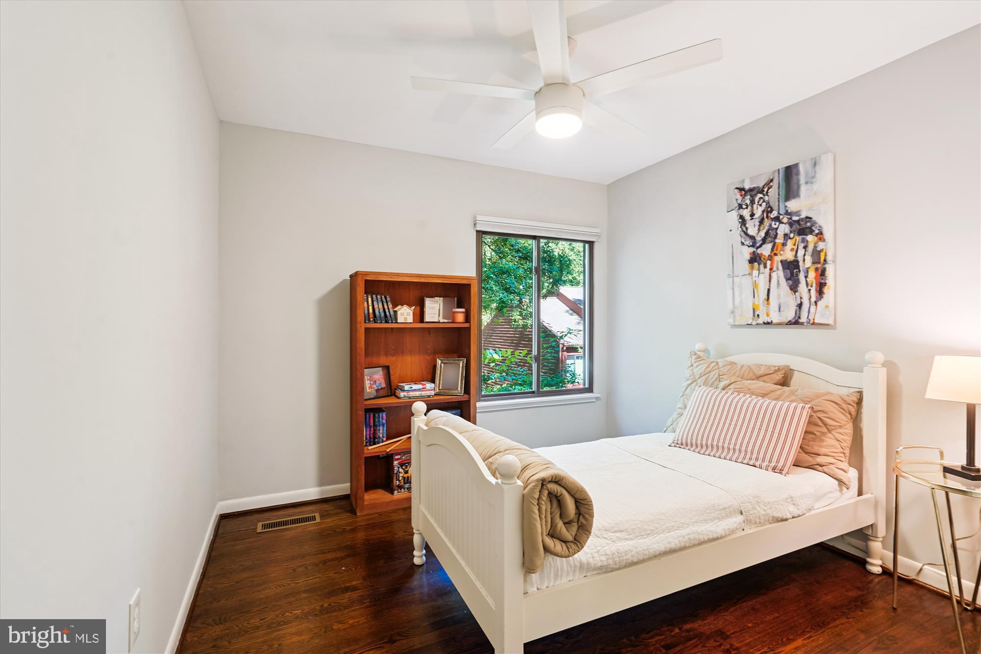 RESTON - Residential