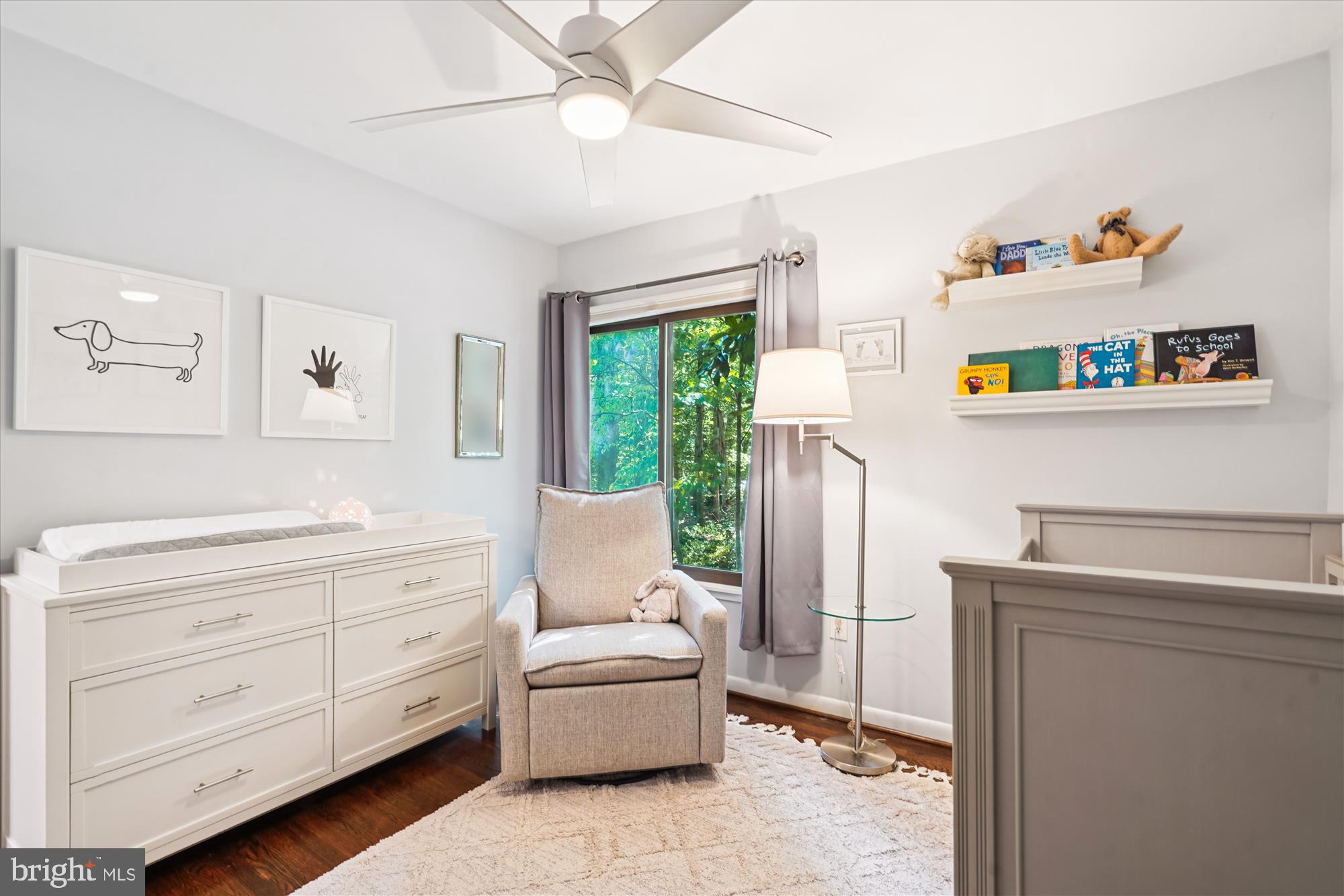 RESTON - Residential