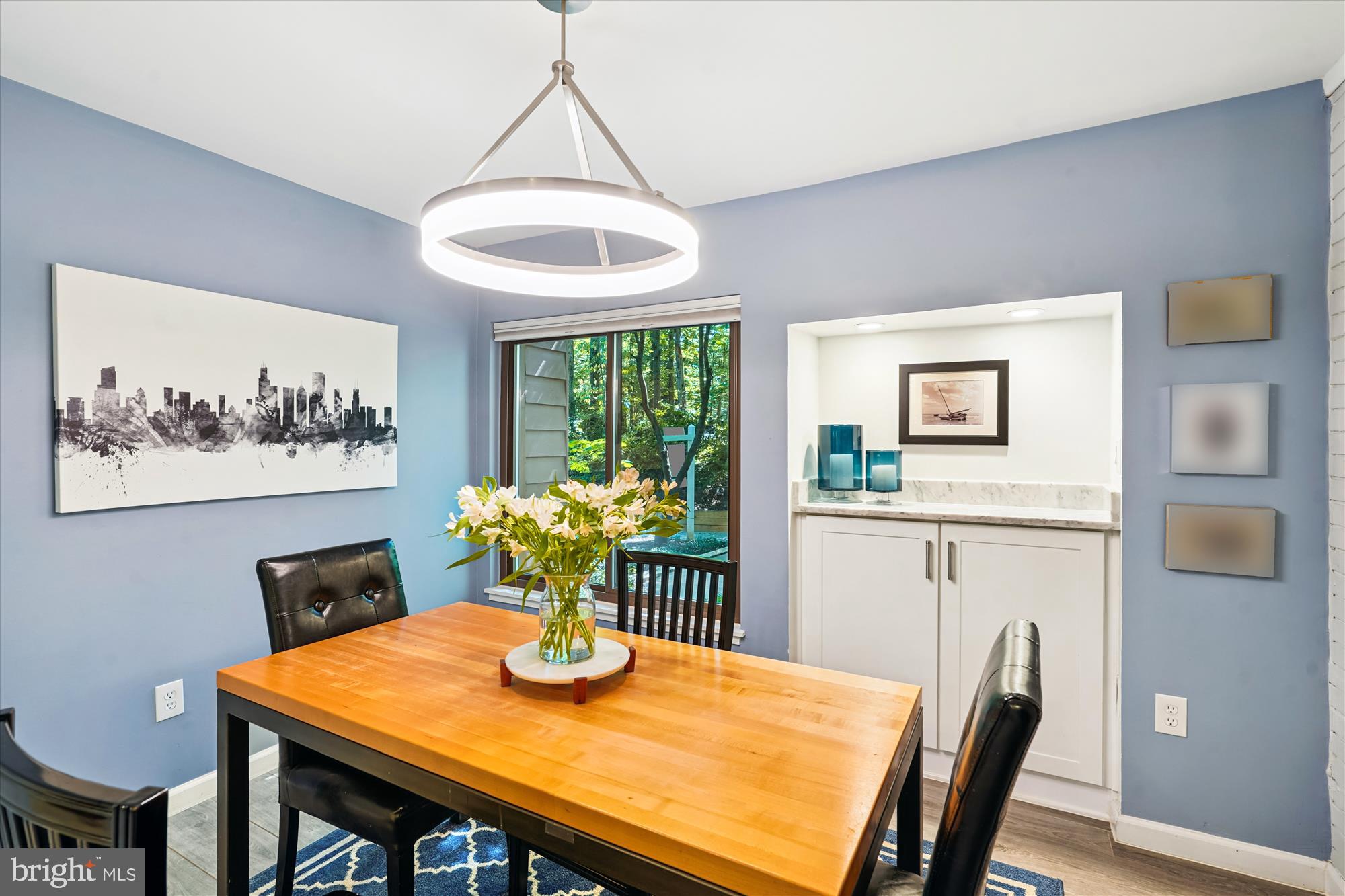 RESTON - Residential