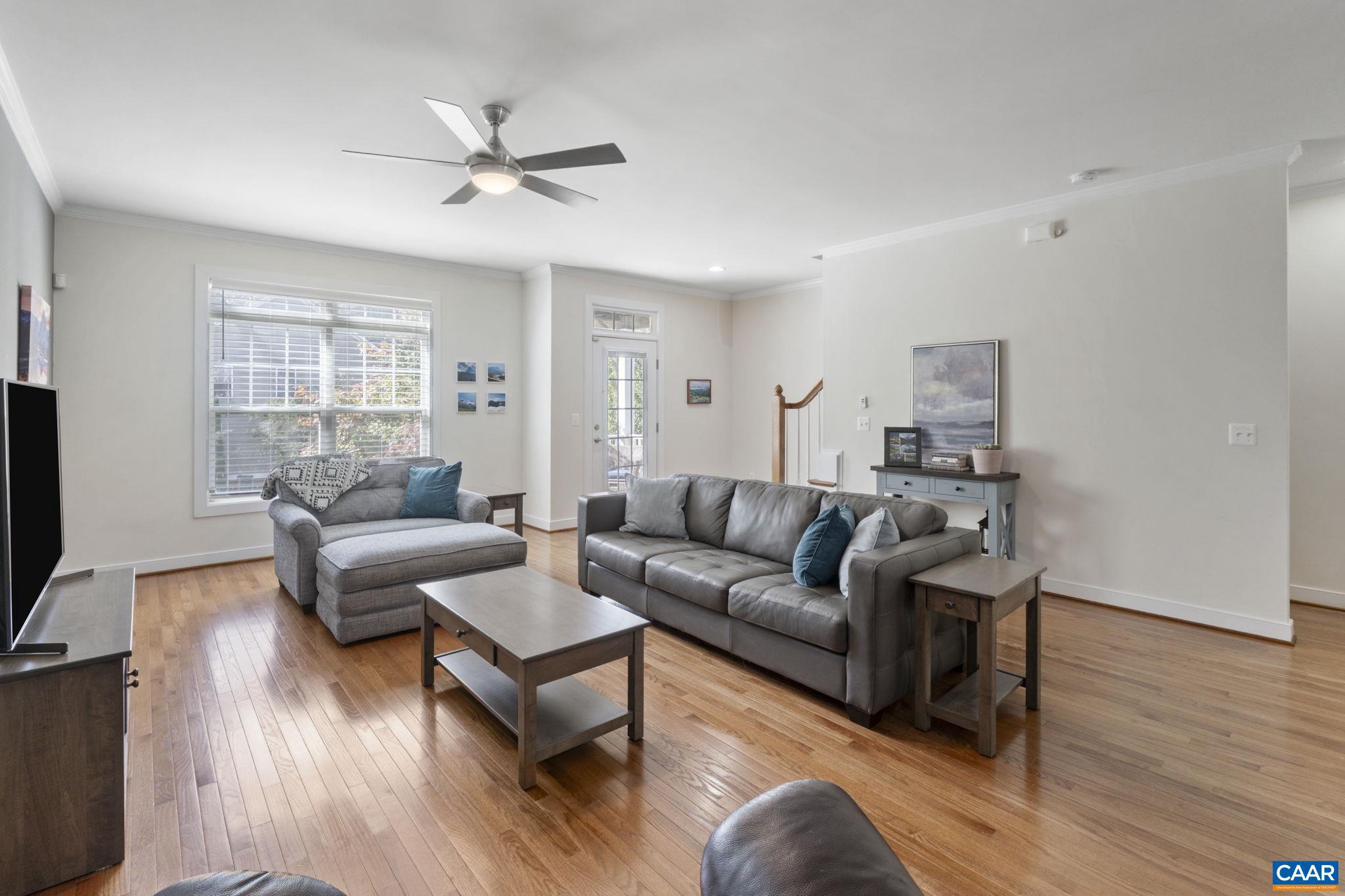 PAVILIONS AT PANTOPS - Residential