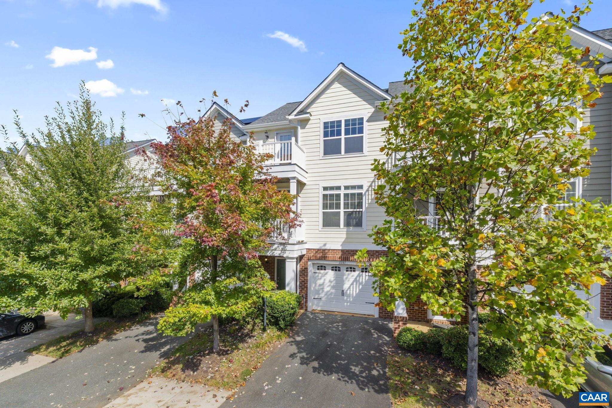 PAVILIONS AT PANTOPS - Residential