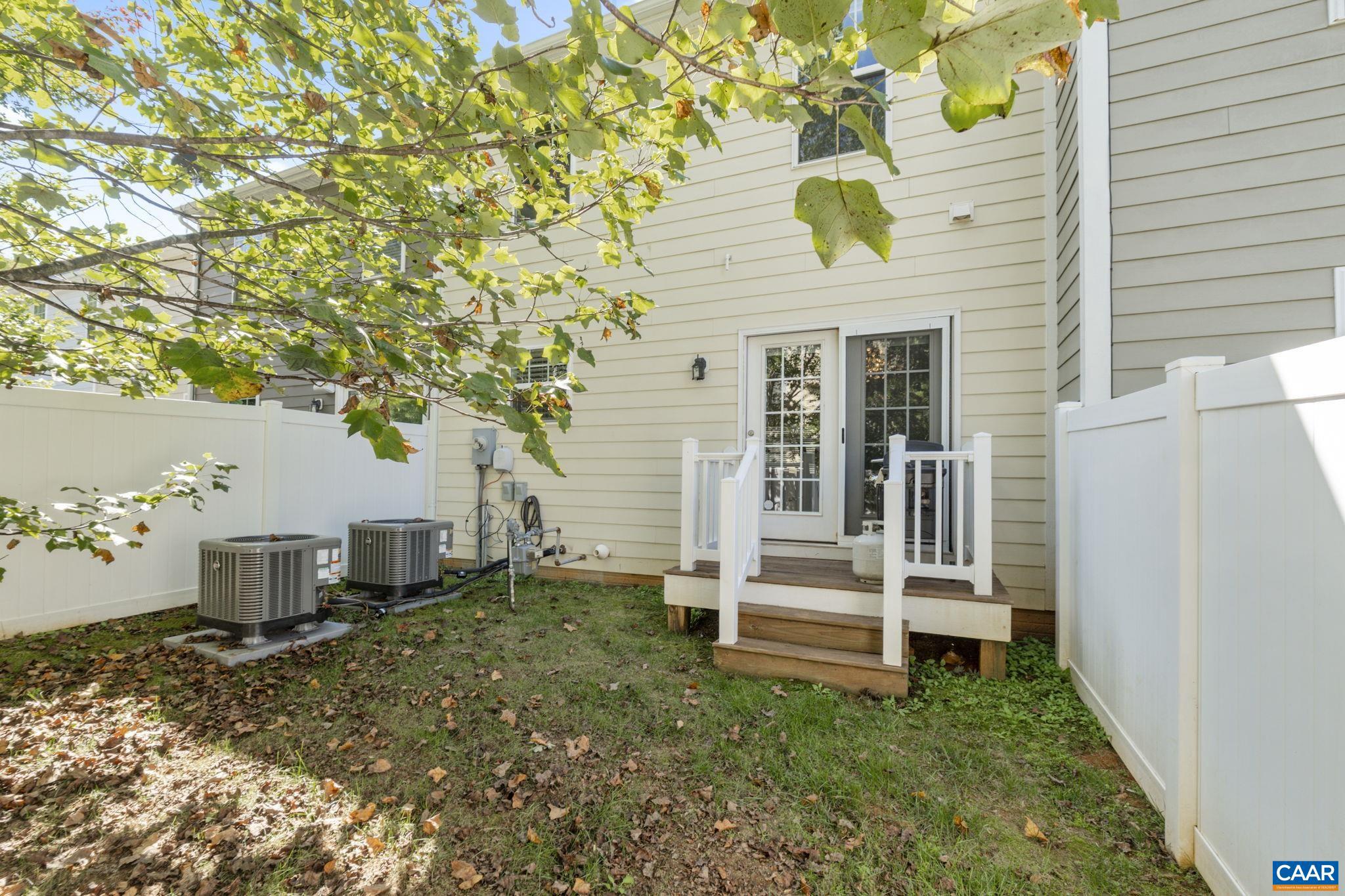 PAVILIONS AT PANTOPS - Residential