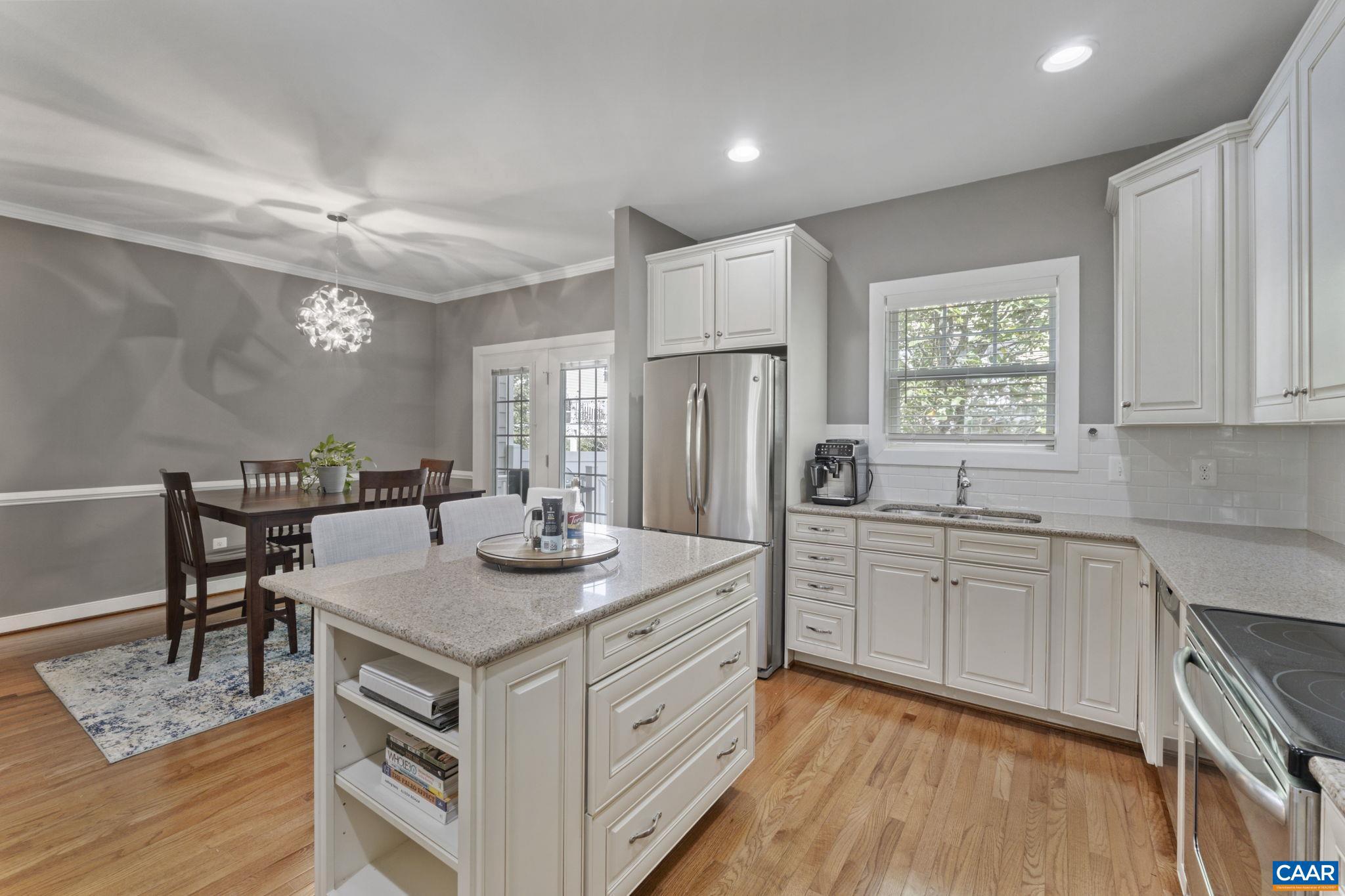 PAVILIONS AT PANTOPS - Residential