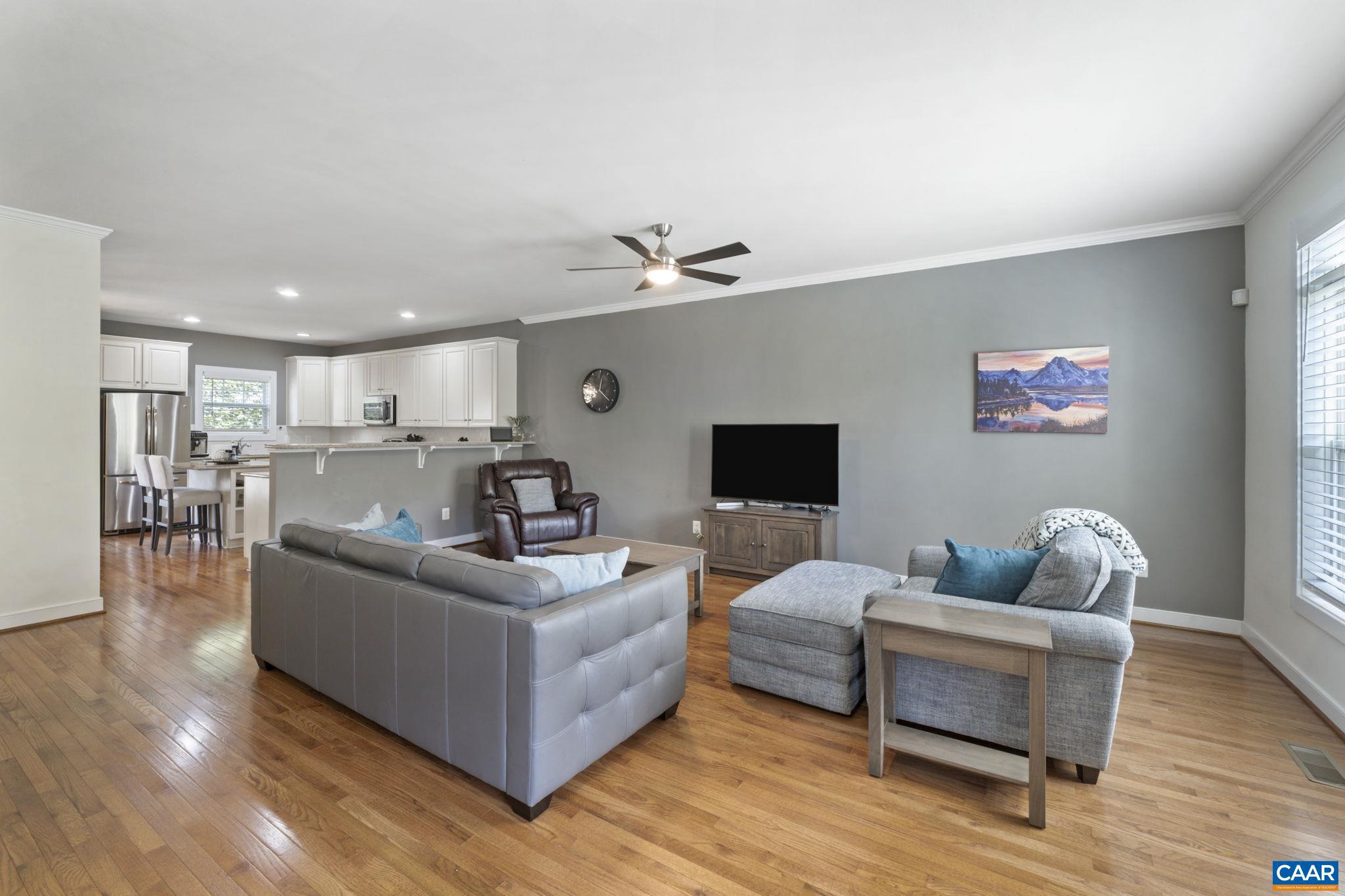 PAVILIONS AT PANTOPS - Residential