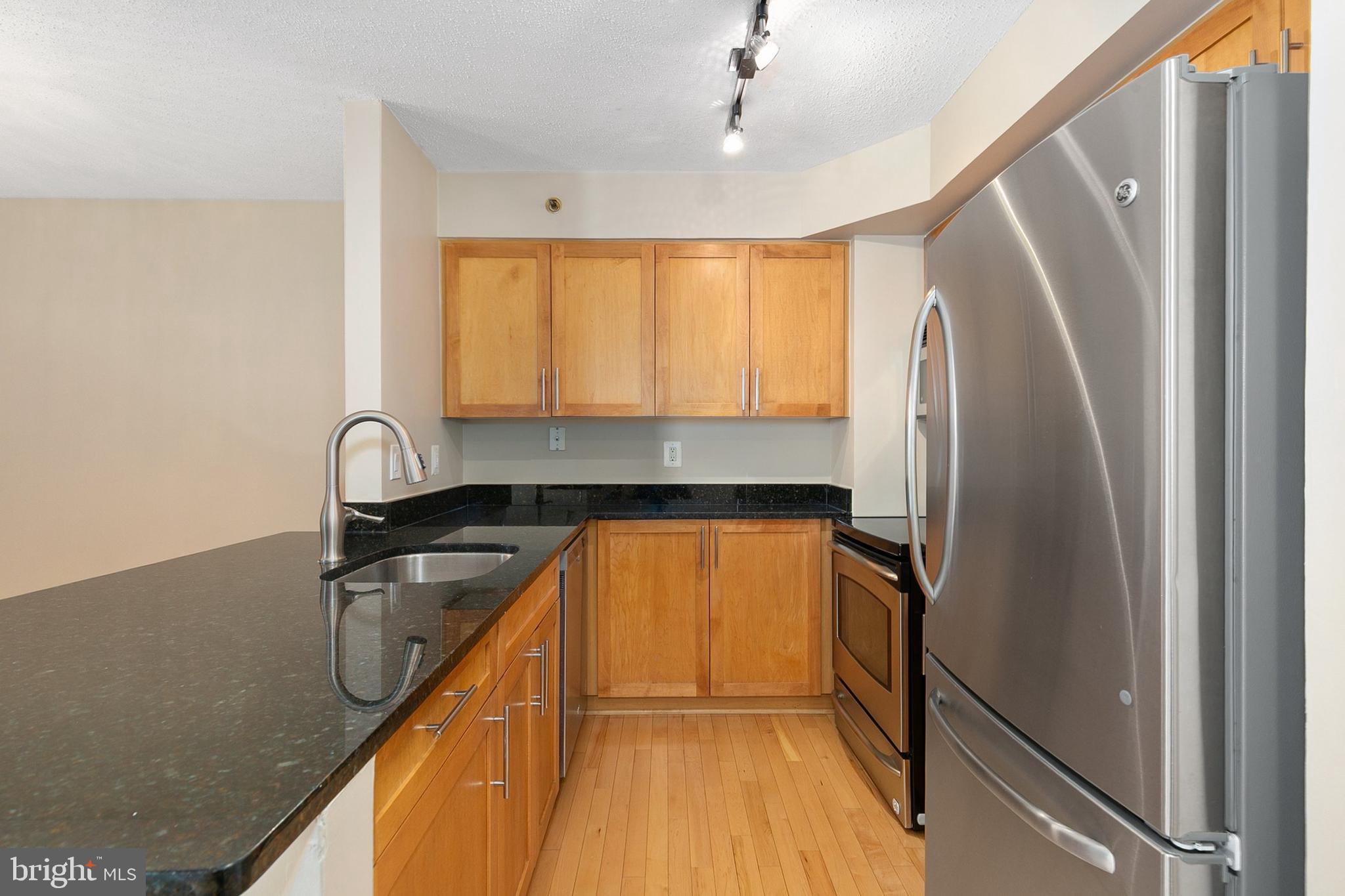 7500 WOODMONT AVENUE S1117