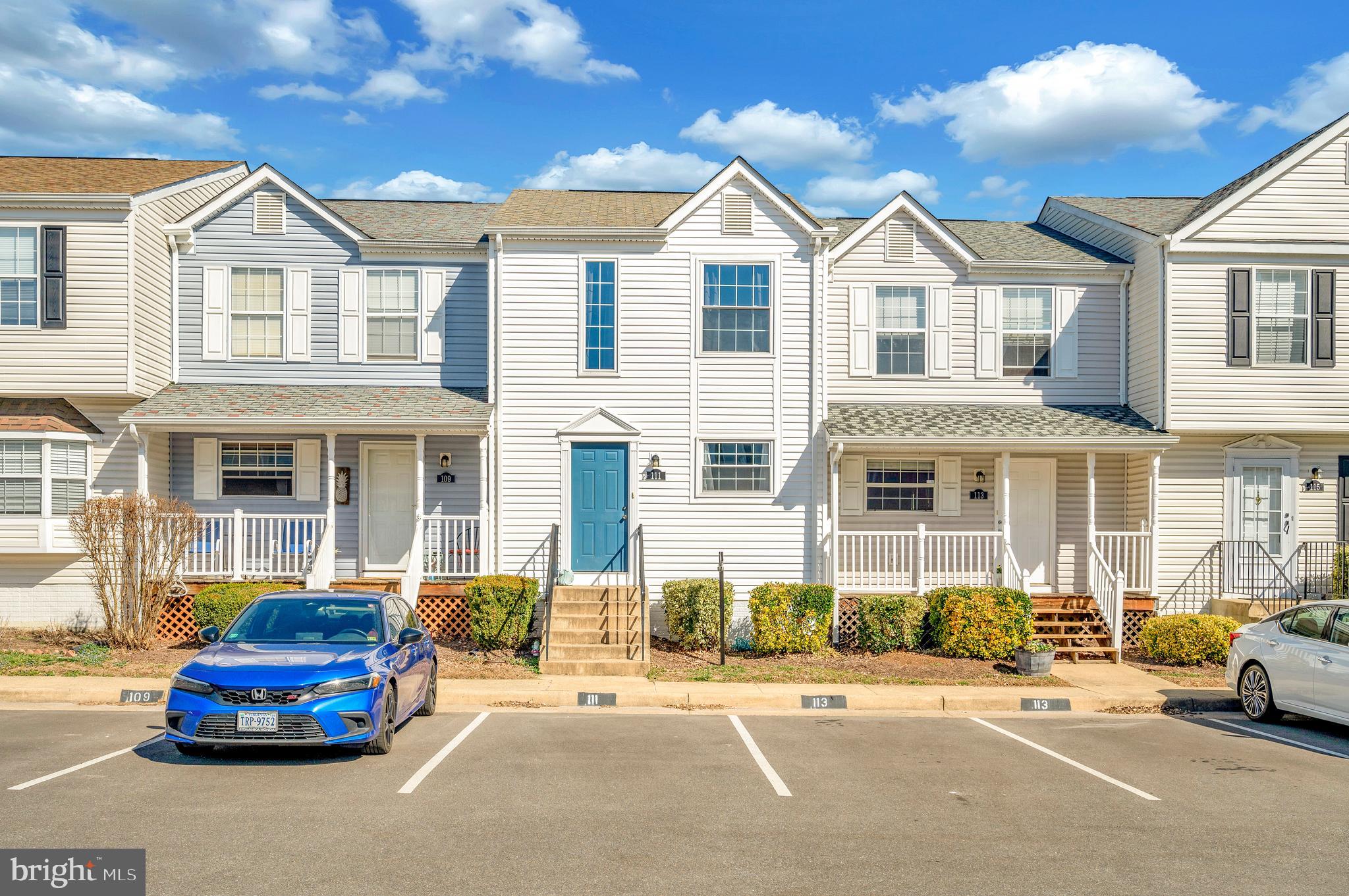 SUNNINGDALE MEADOWS - Residential