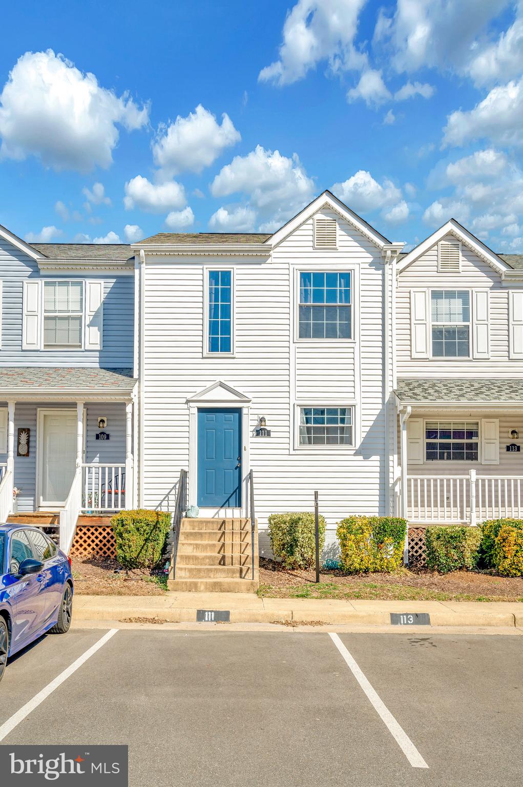 SUNNINGDALE MEADOWS - Residential