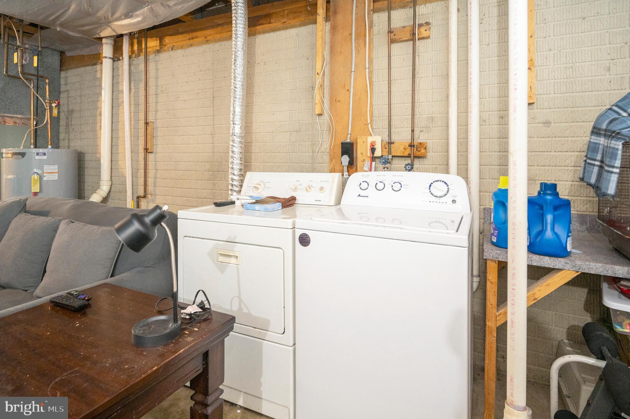 SUNNINGDALE MEADOWS - Residential