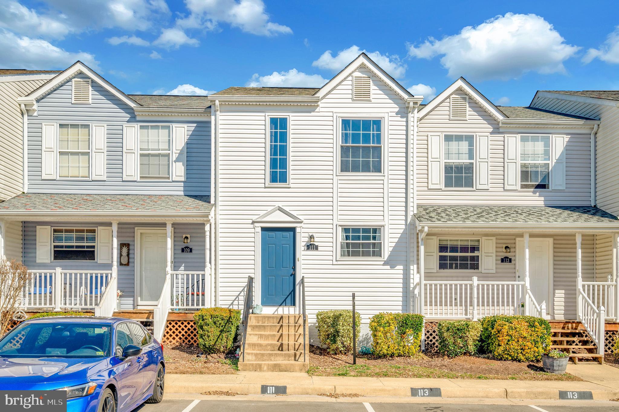 SUNNINGDALE MEADOWS - Residential