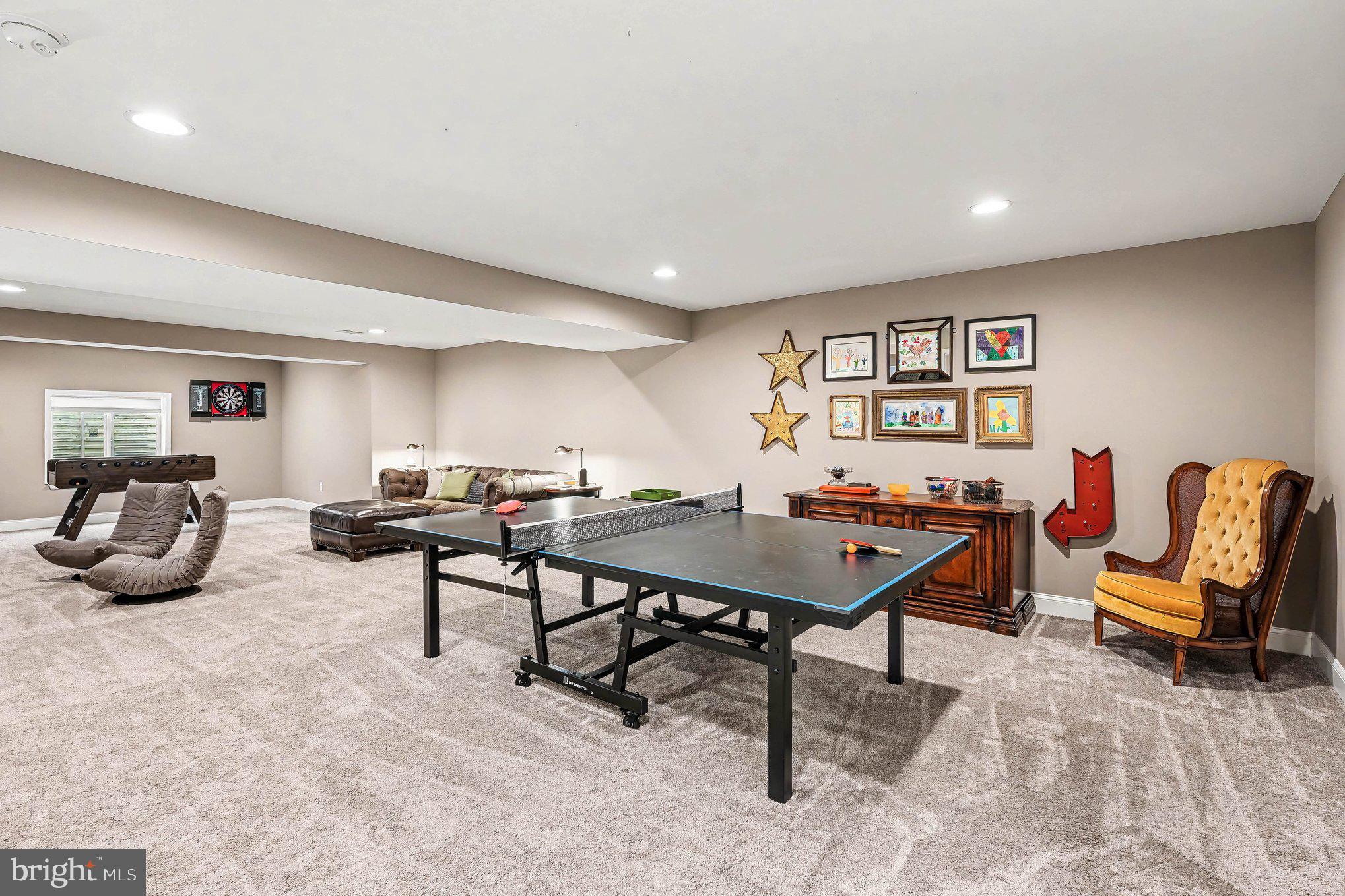 PRES AT MONTGOMERY - Residential