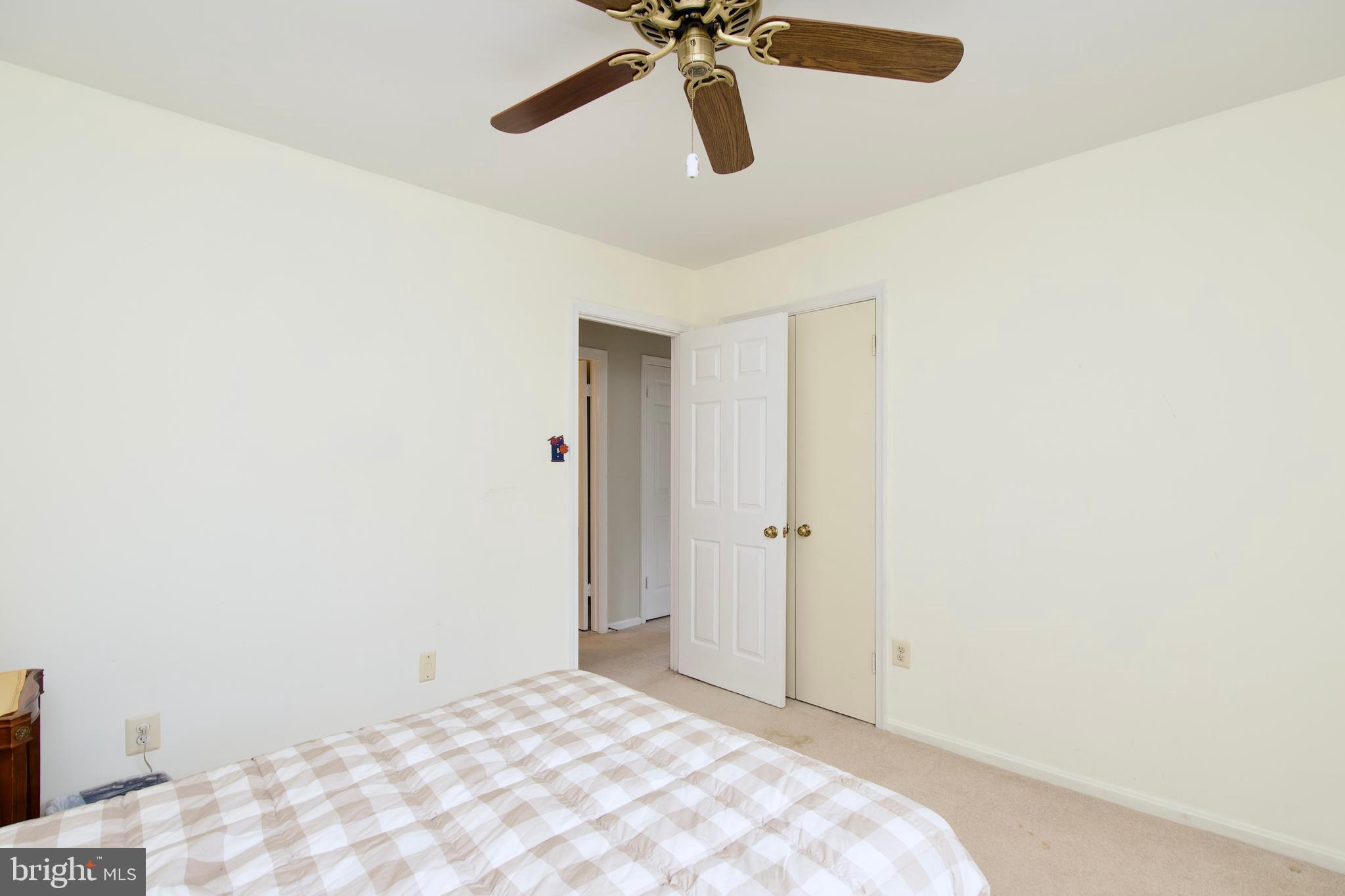 BURKE CENTRE - Residential