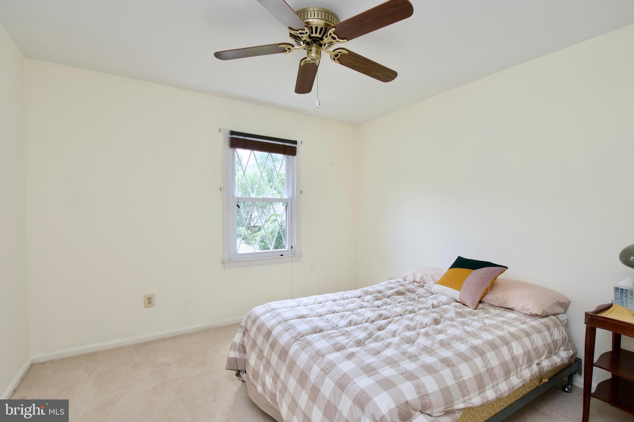 BURKE CENTRE - Residential