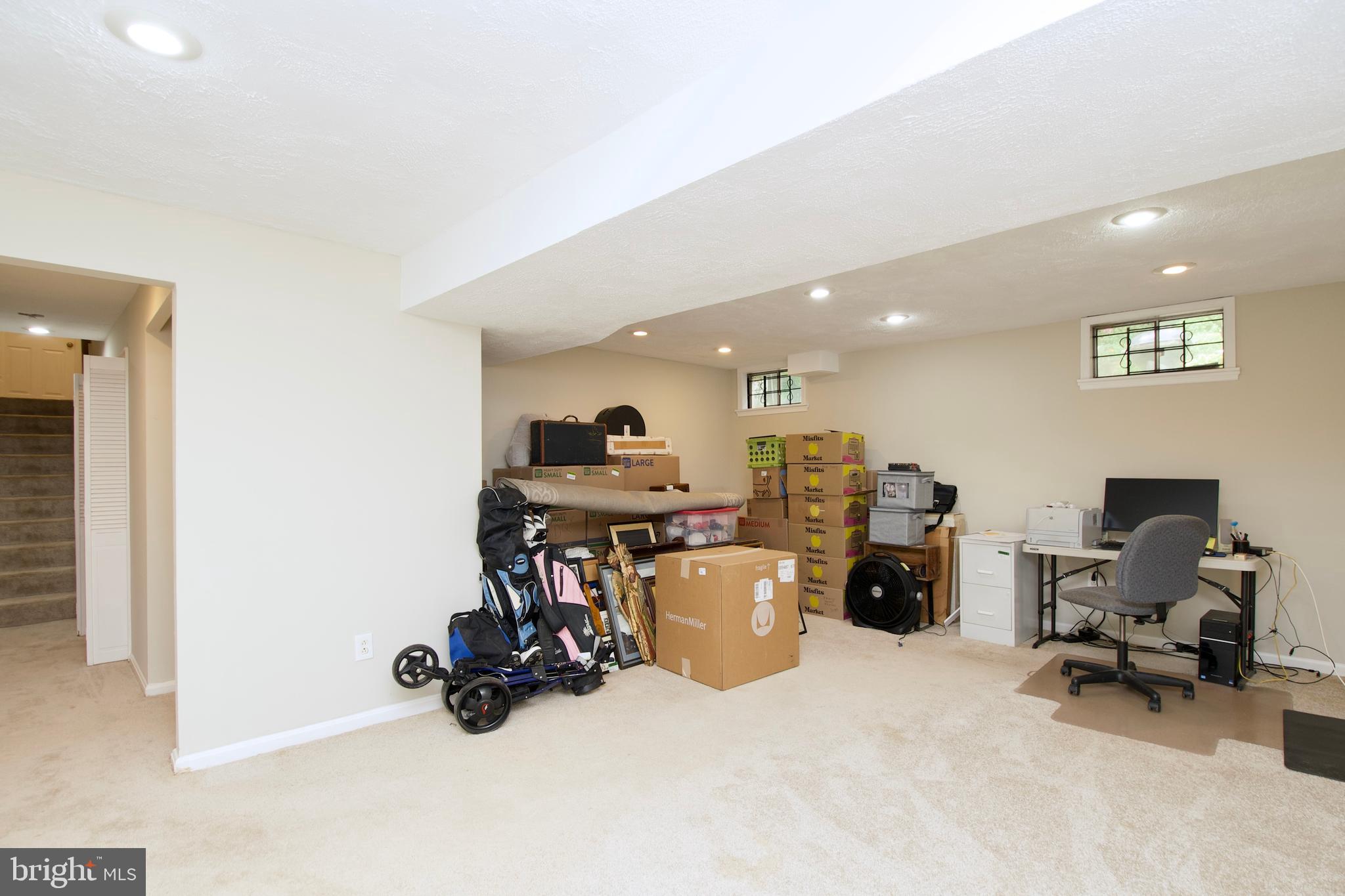 BURKE CENTRE - Residential