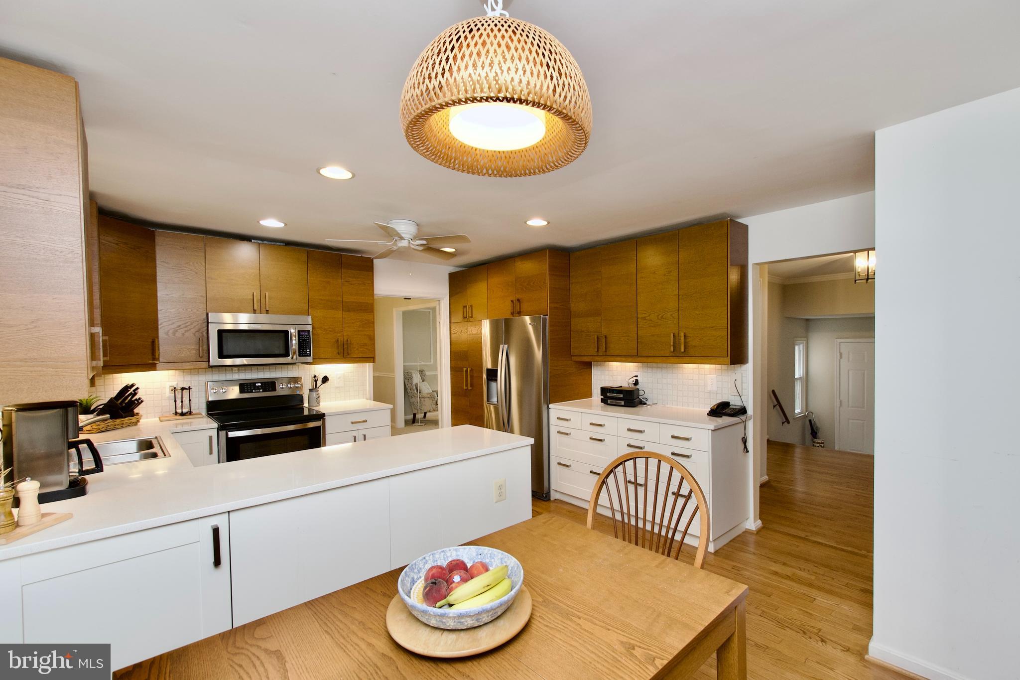 BURKE CENTRE - Residential