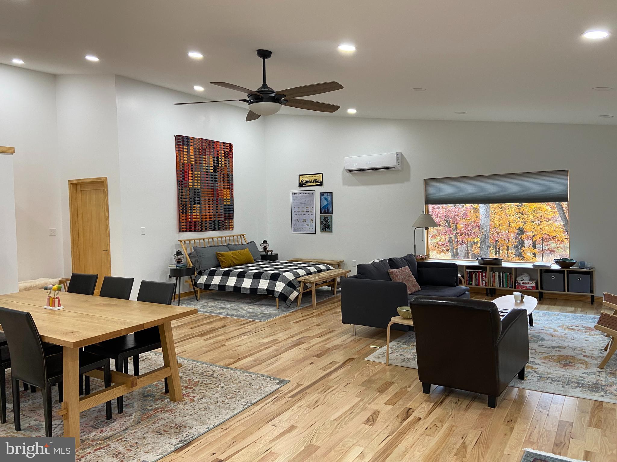 LOST RIVER VALLEY (LRVPOA) - Residential