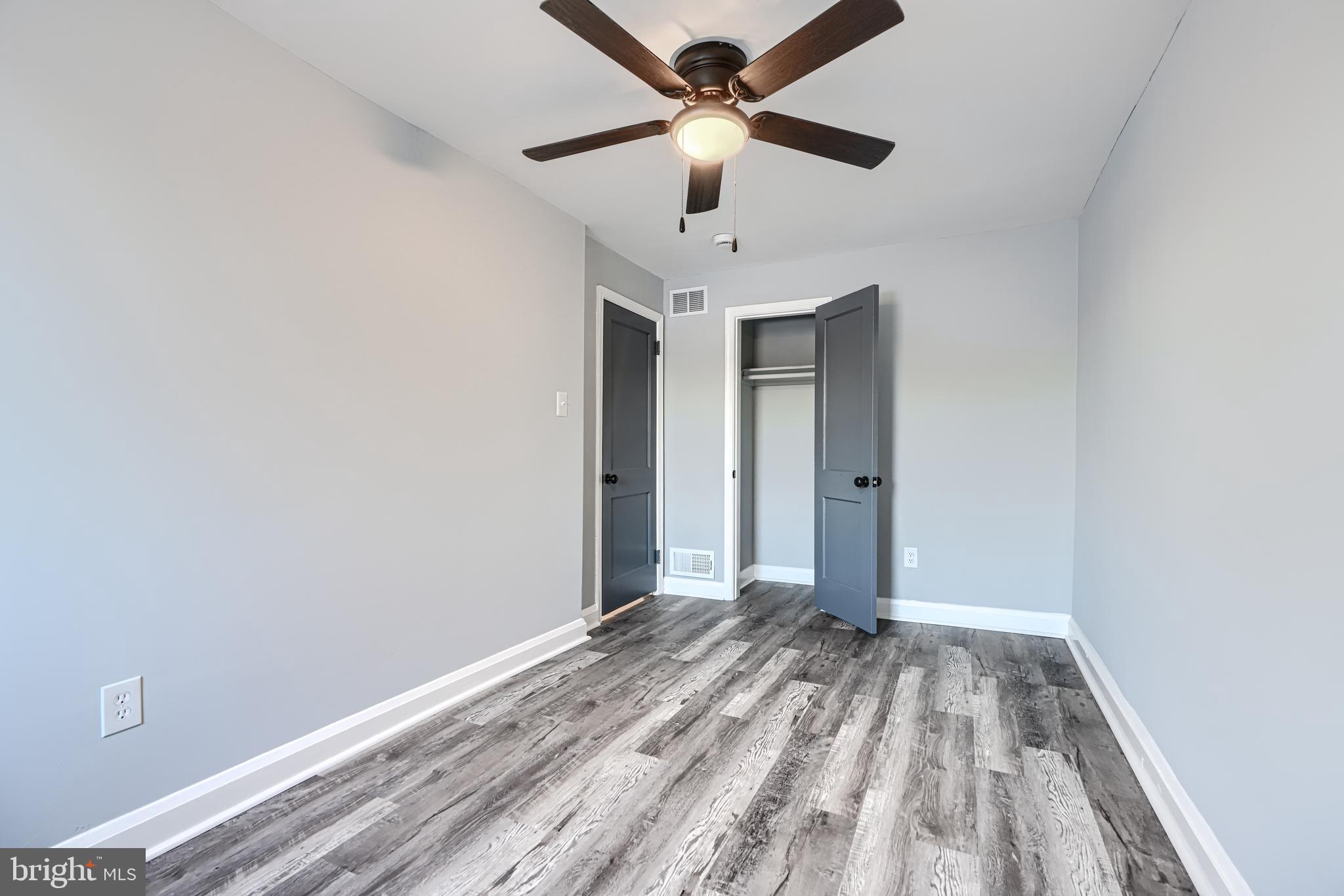 HAWTHORNE - Residential
