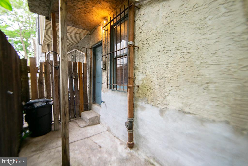 GRADUATE HOSPITAL - Residential Lease