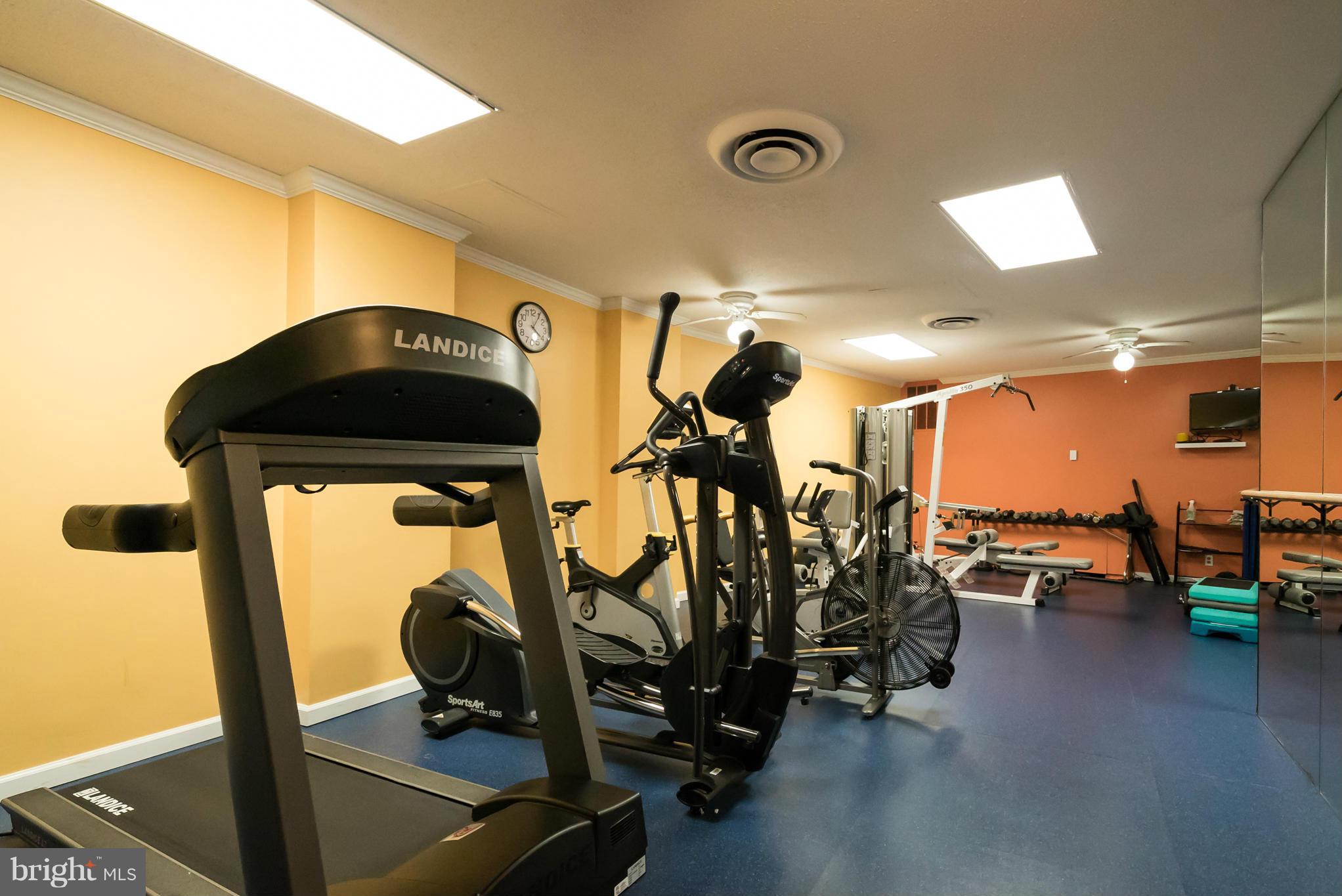 PARKSIDE PLAZA CODM - Residential