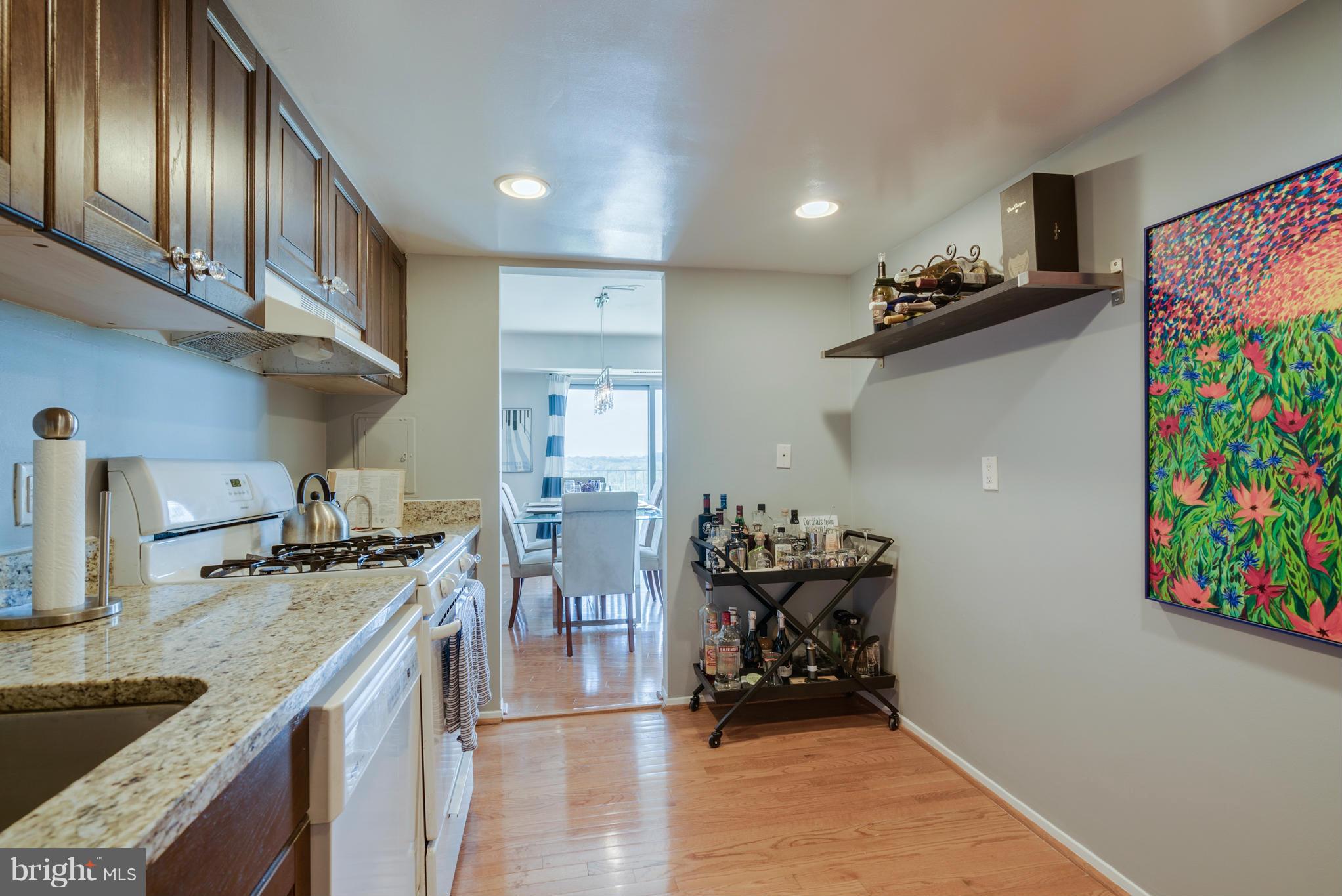 PARKSIDE PLAZA CODM - Residential