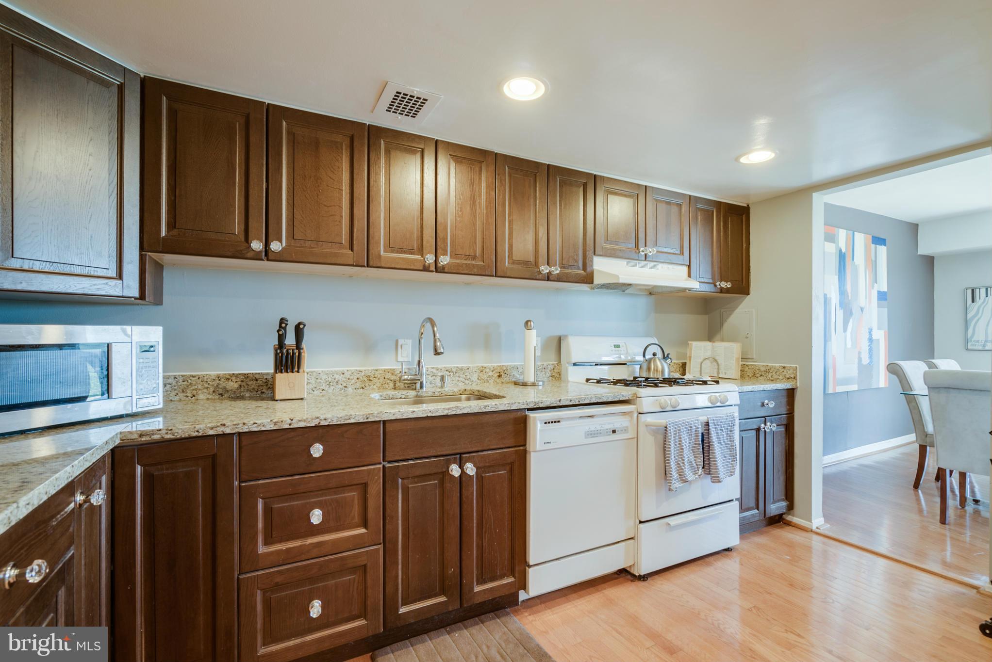 PARKSIDE PLAZA CODM - Residential