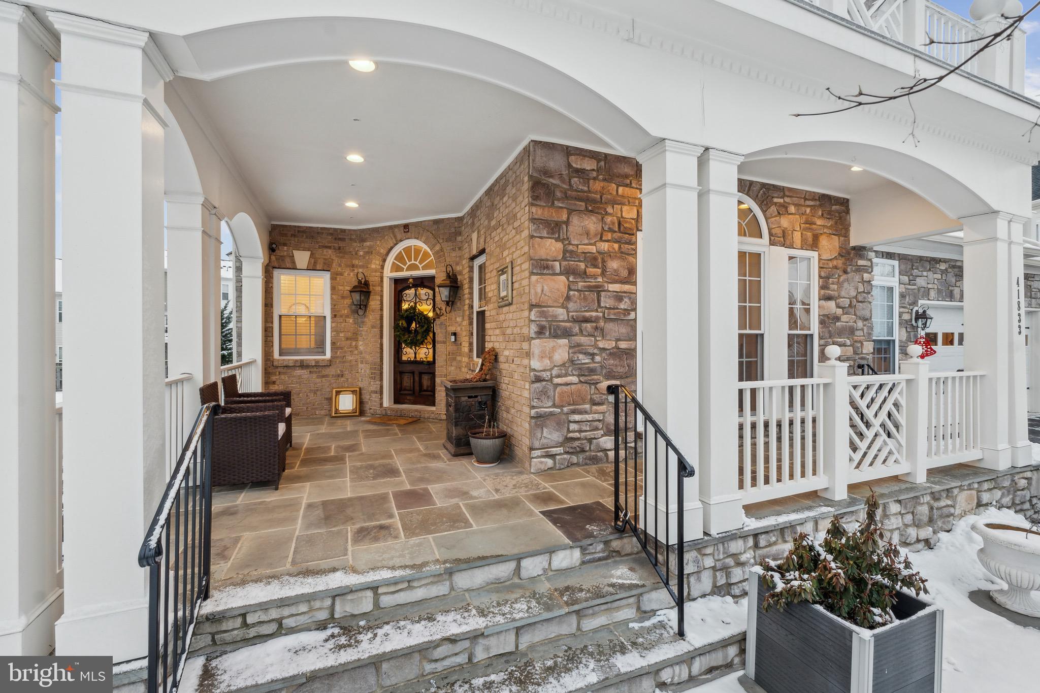 STONE RIDGE - Residential