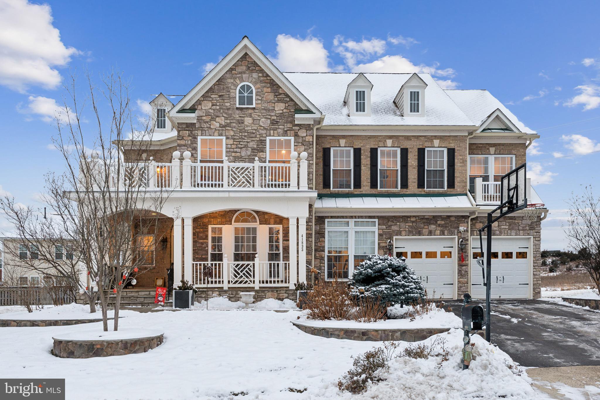 STONE RIDGE - Residential