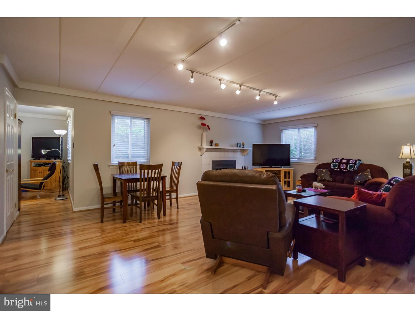 ROXBOROUGH - Residential