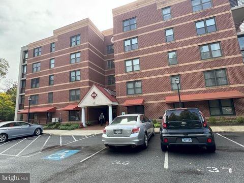 602 MCKINSEY PARK DRIVE 406 SEVERNA PARK MD 21146