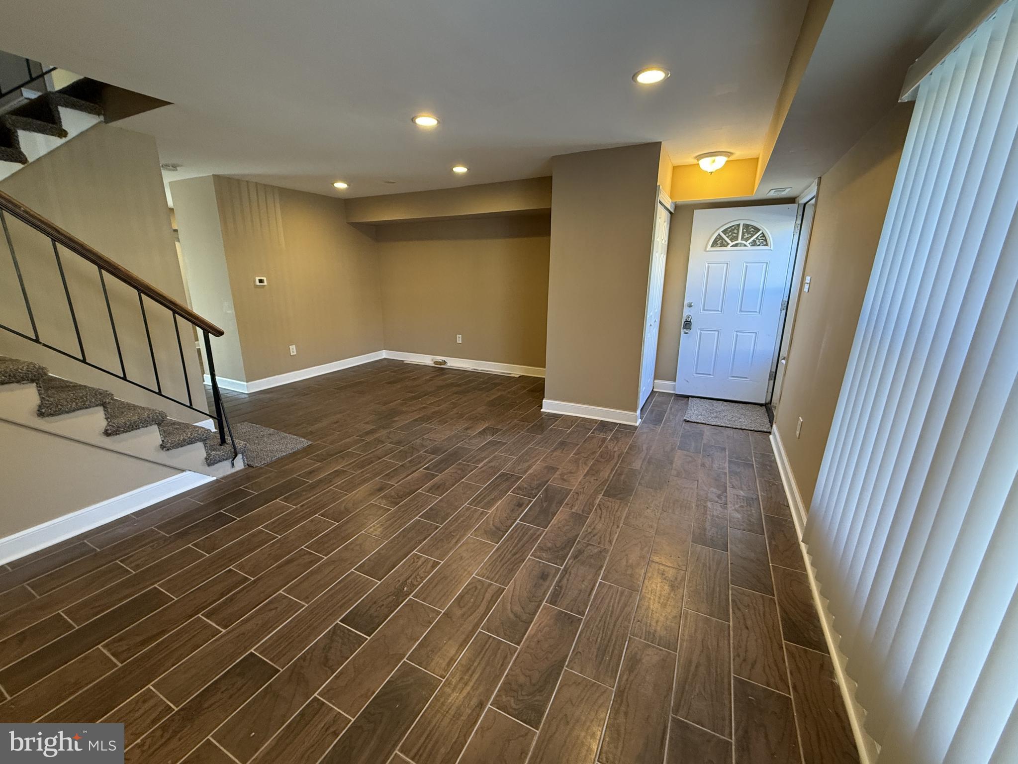 131 CHELSEA CIRCLE B141