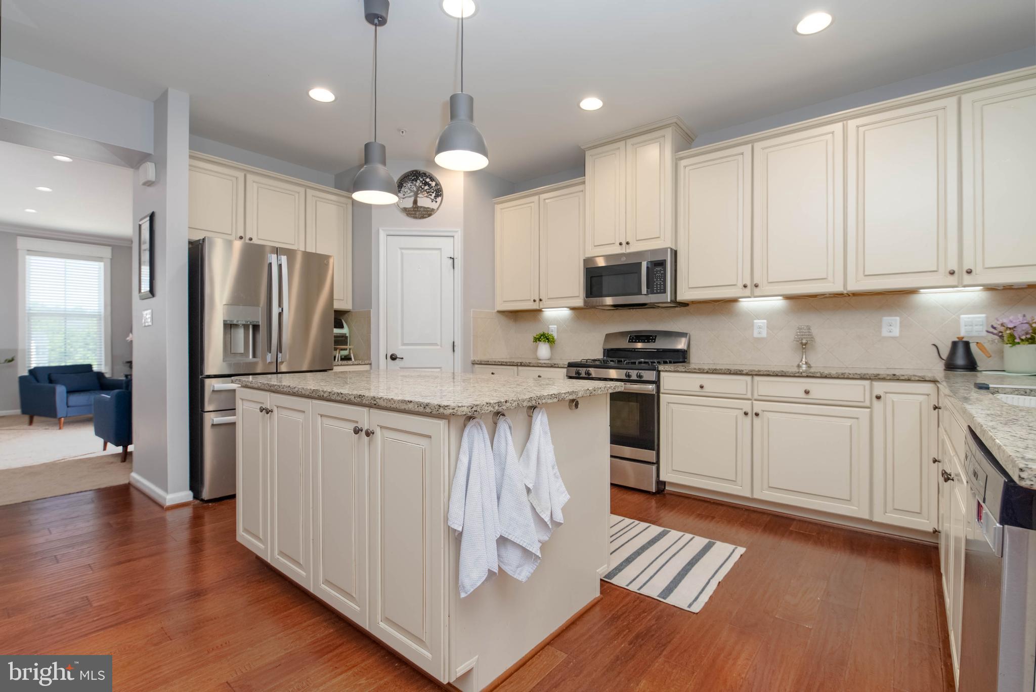 MAGNESS MILL - Residential