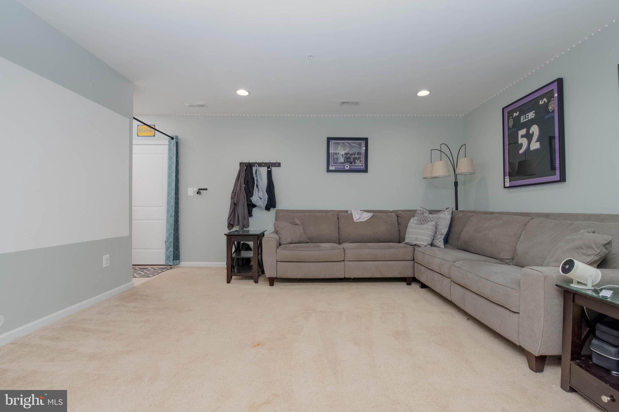 MAGNESS MILL - Residential