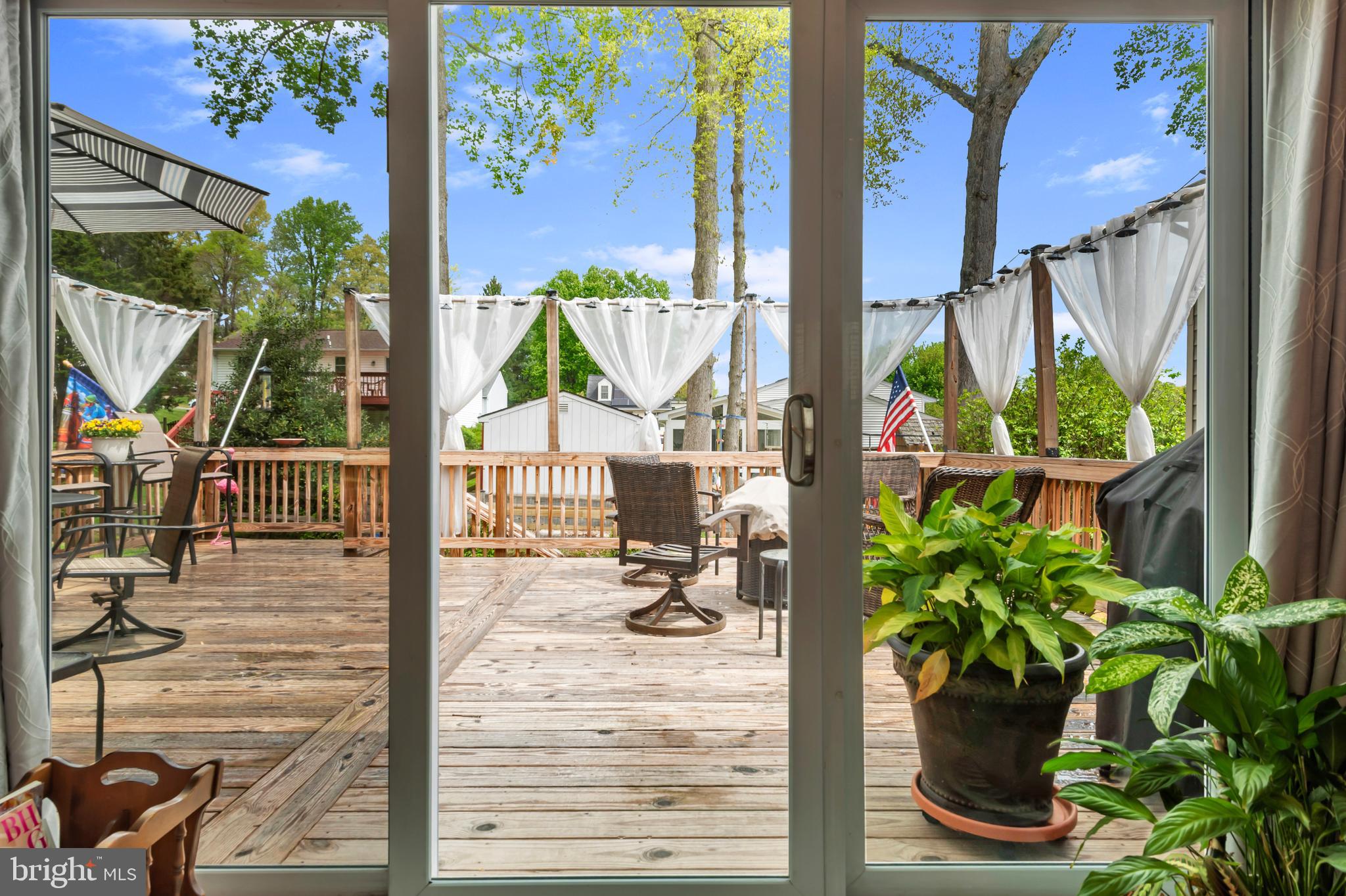 208 YELLOW BRICK COURT