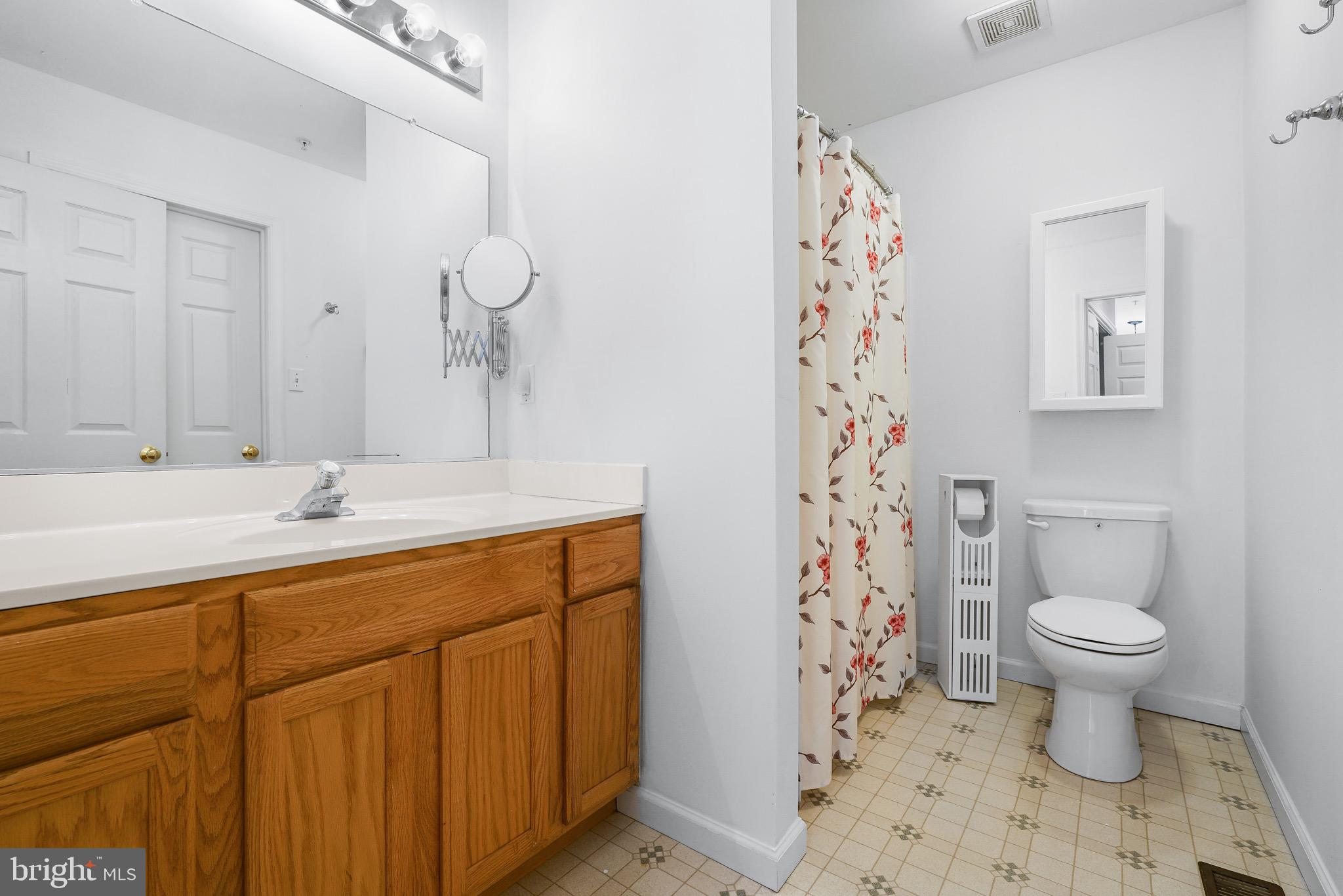 DUCK HARBOUR - Residential