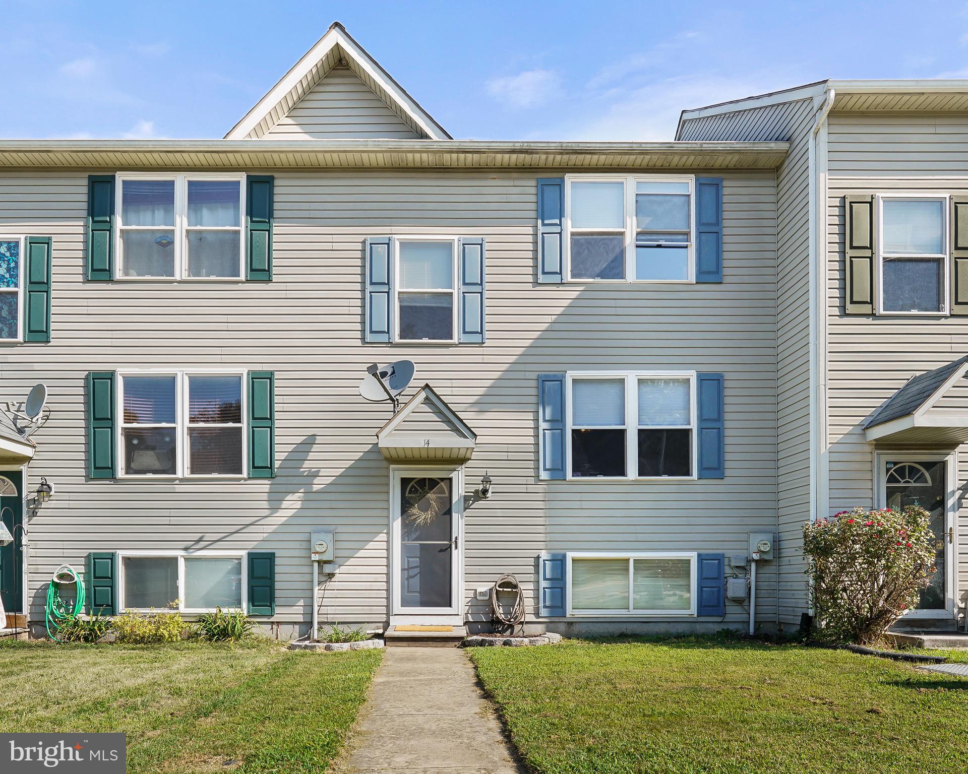 DUCK HARBOUR - Residential