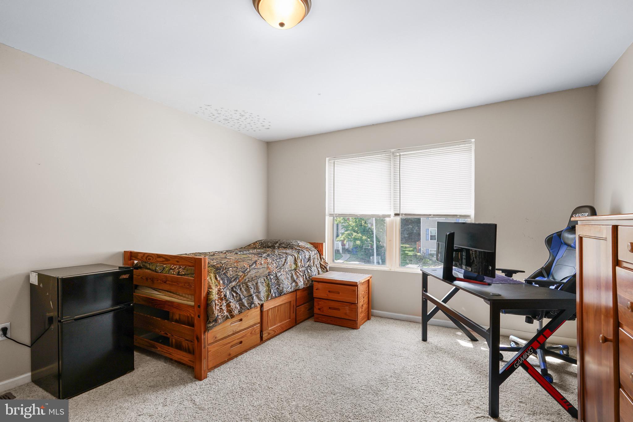 DUCK HARBOUR - Residential