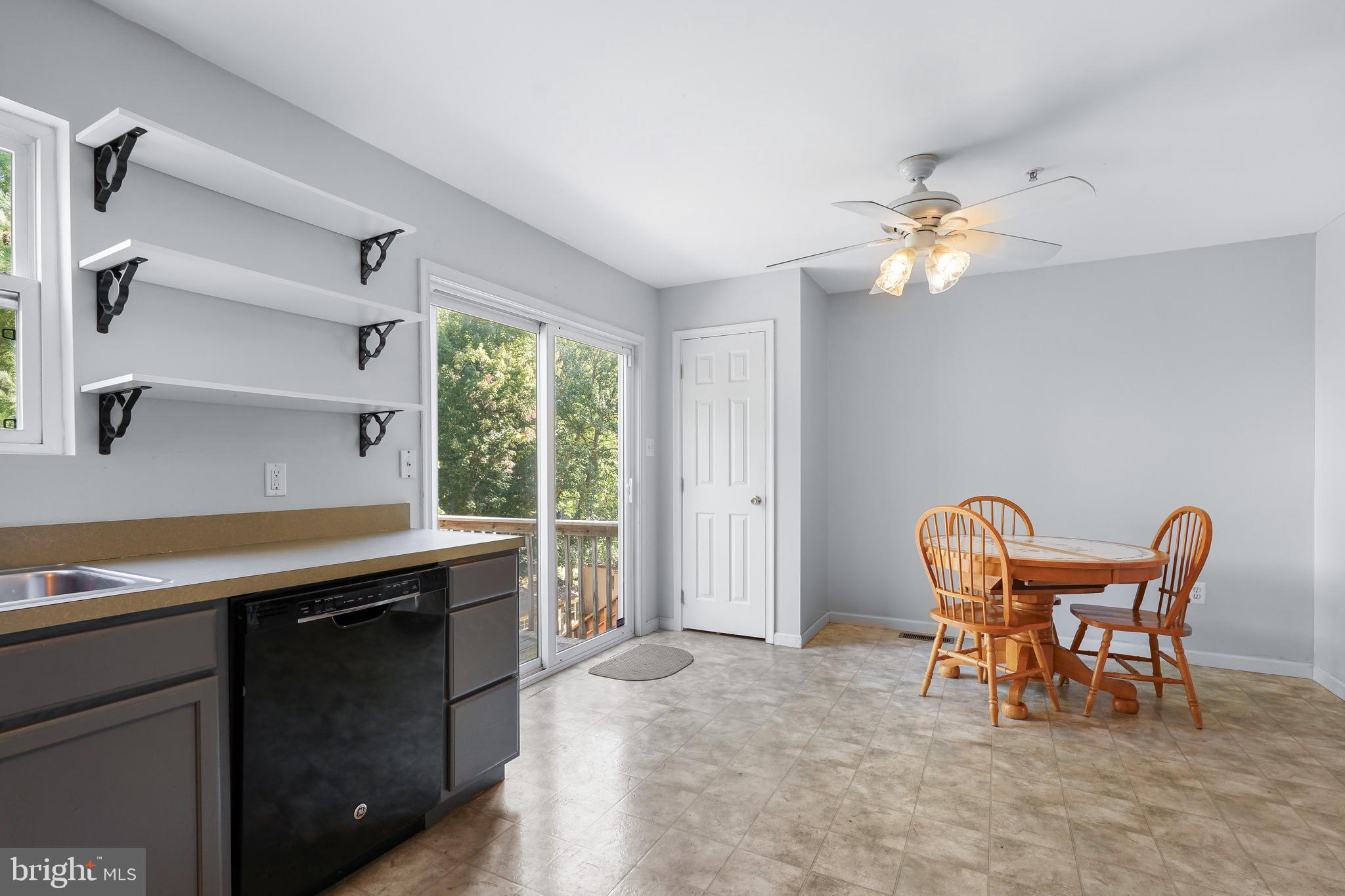 DUCK HARBOUR - Residential