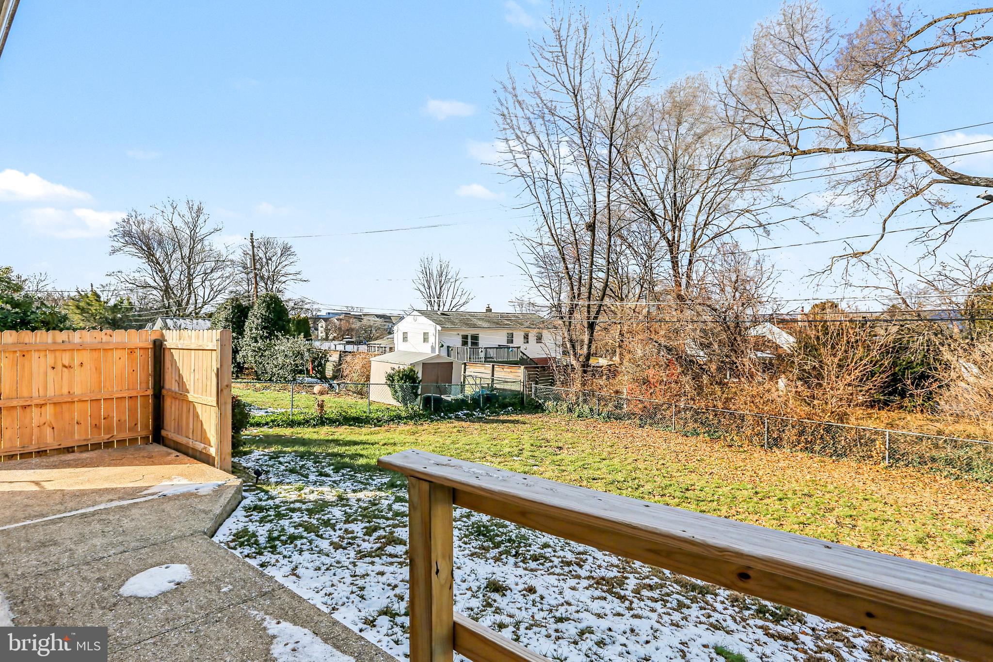 RIVERVIEW - Residential Lease