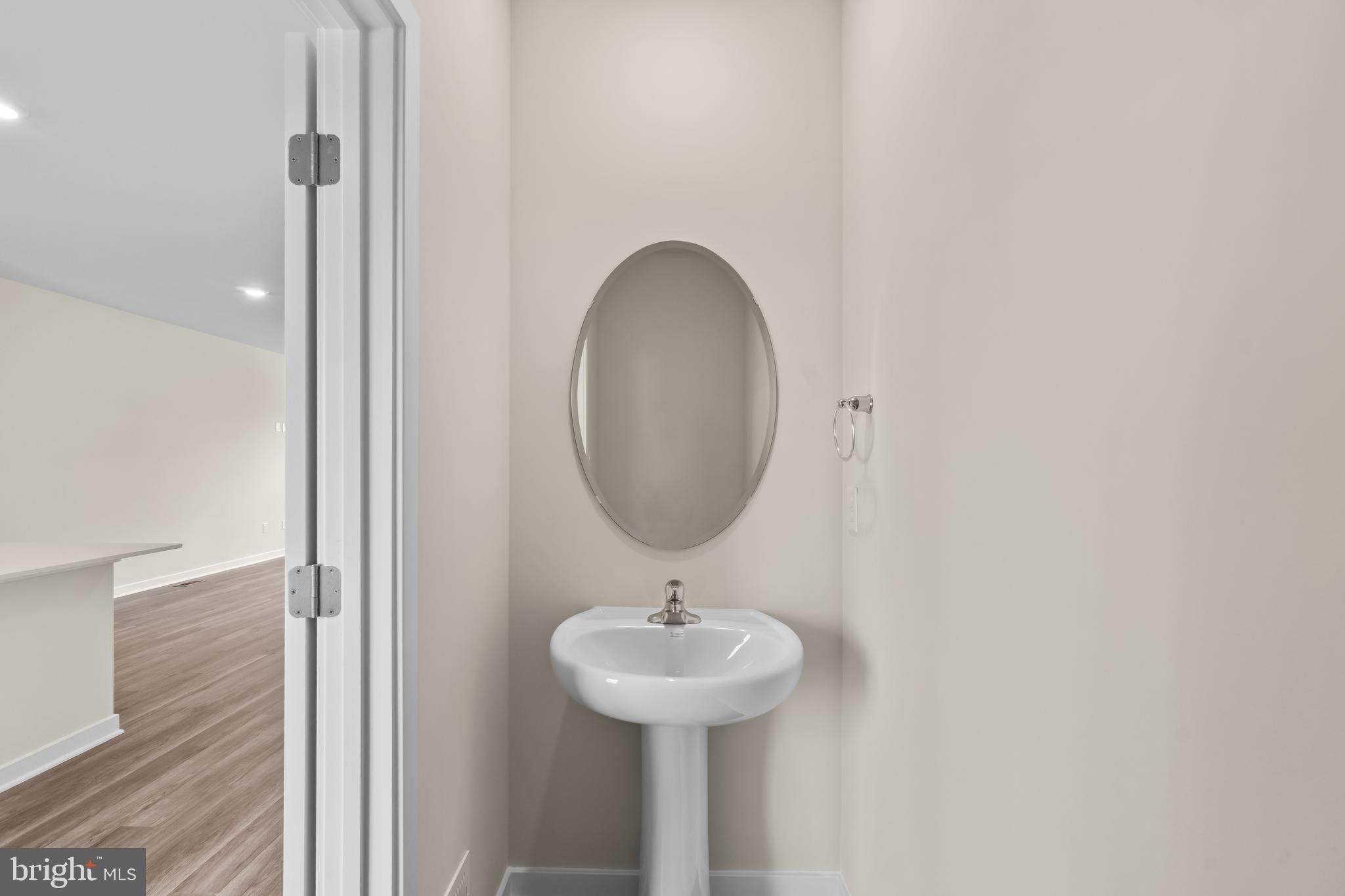 PINEGROVE - Residential