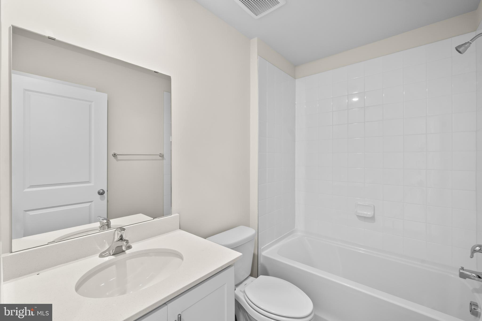 PINEGROVE - Residential