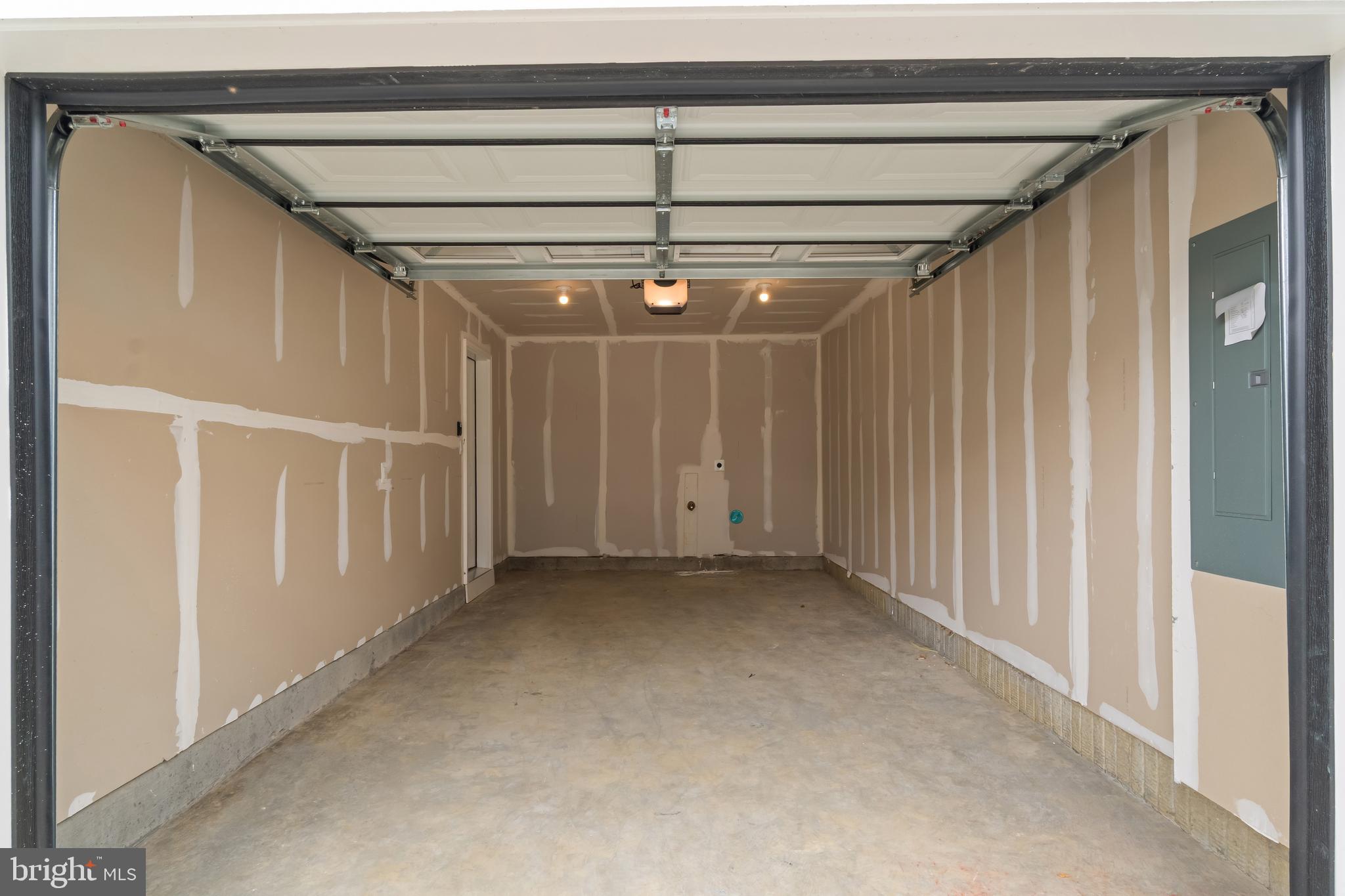 PINEGROVE - Residential