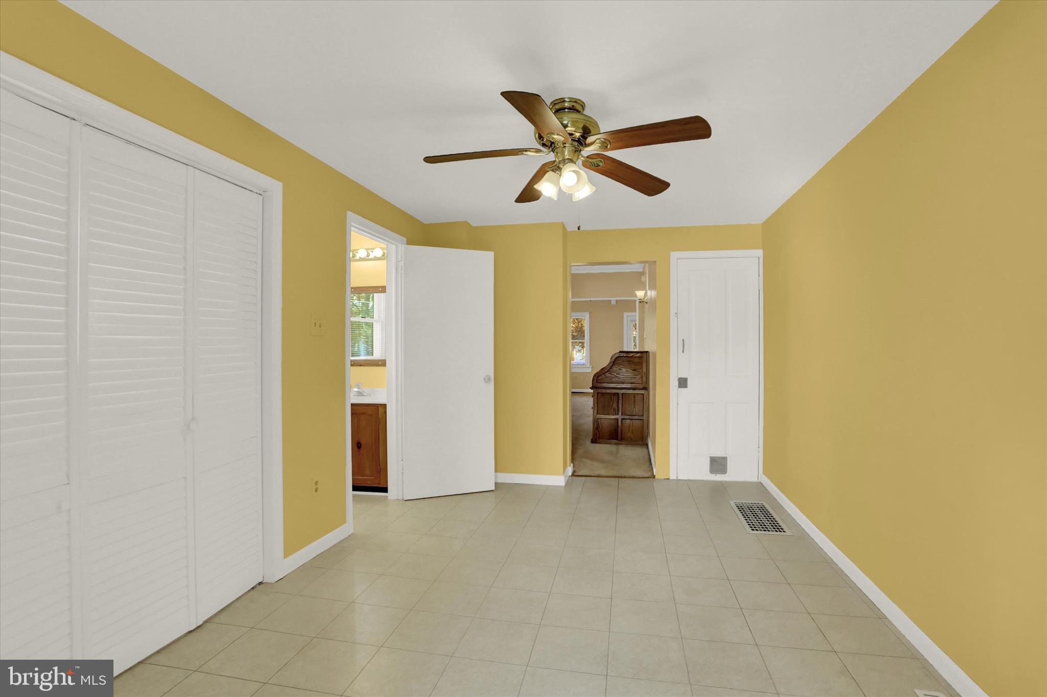 RIVERTON - Residential