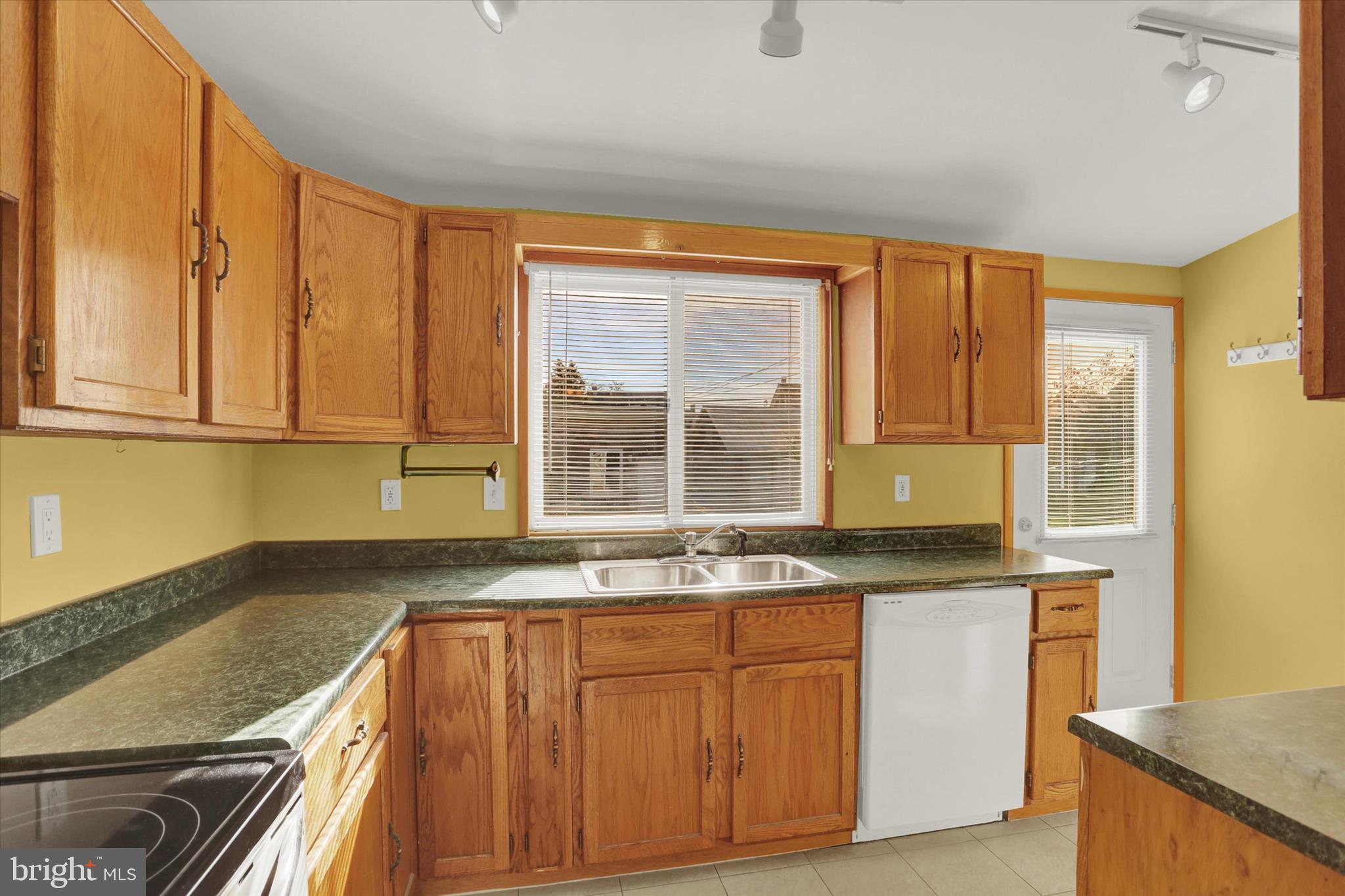 RIVERTON - Residential